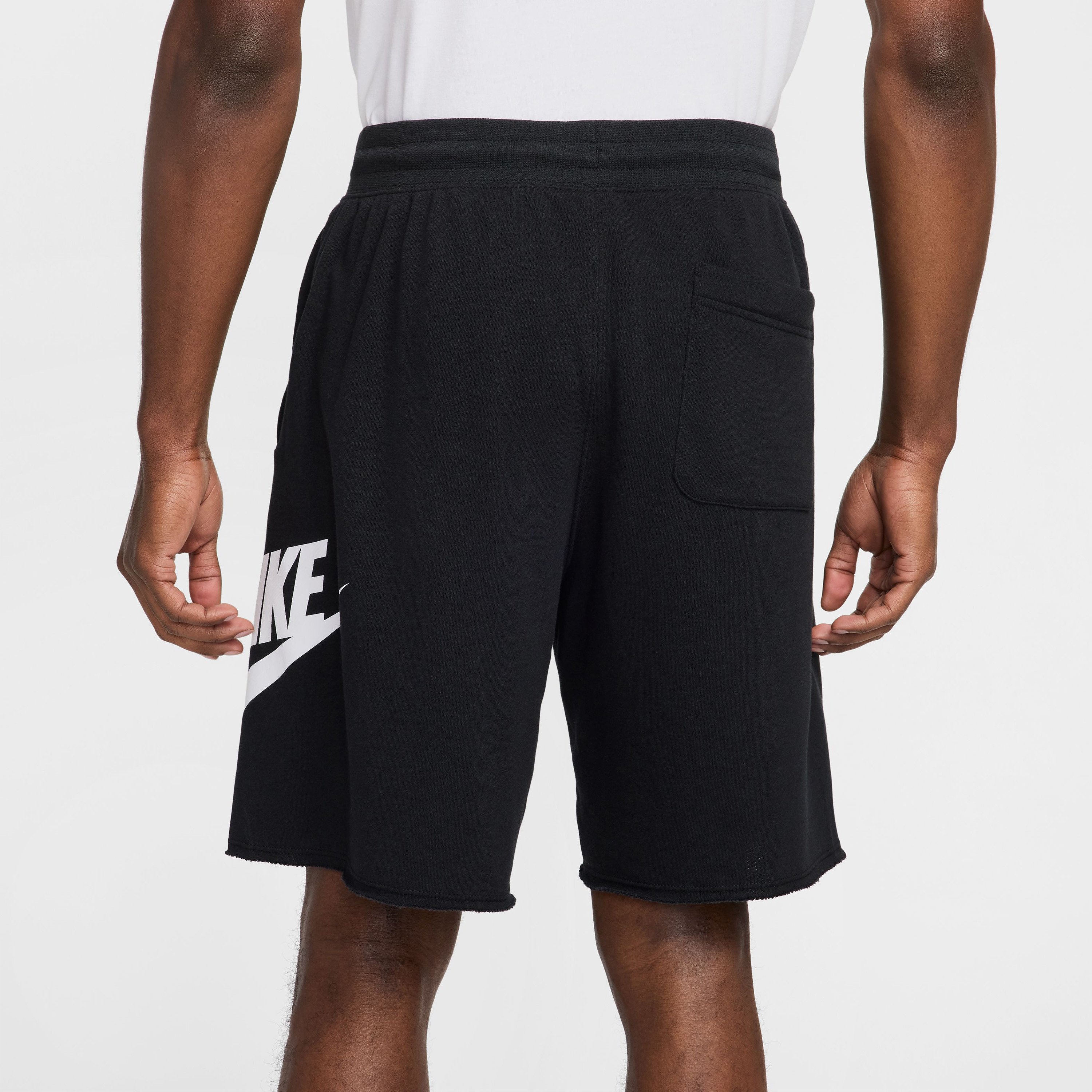 نايكي- شورت كلوب رجالي قماش تيري الفرنسي NKFQ4950 | OE-men-clothing-bottoms-shorts-image-4