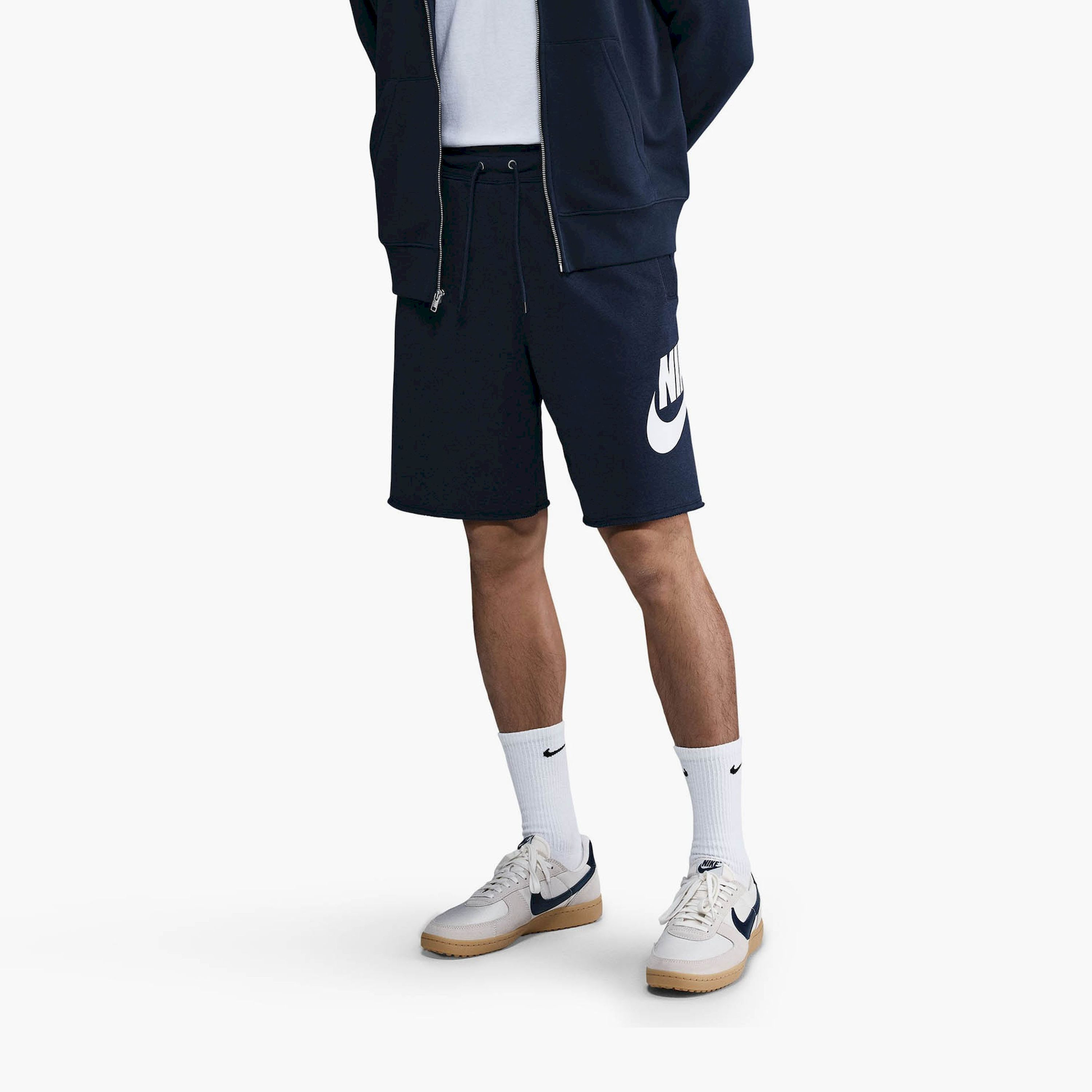 نايكي- شورت كلوب رجالي قماش تيري الفرنسي NKFQ4950 | OE-men-clothing-bottoms-shorts-image-21