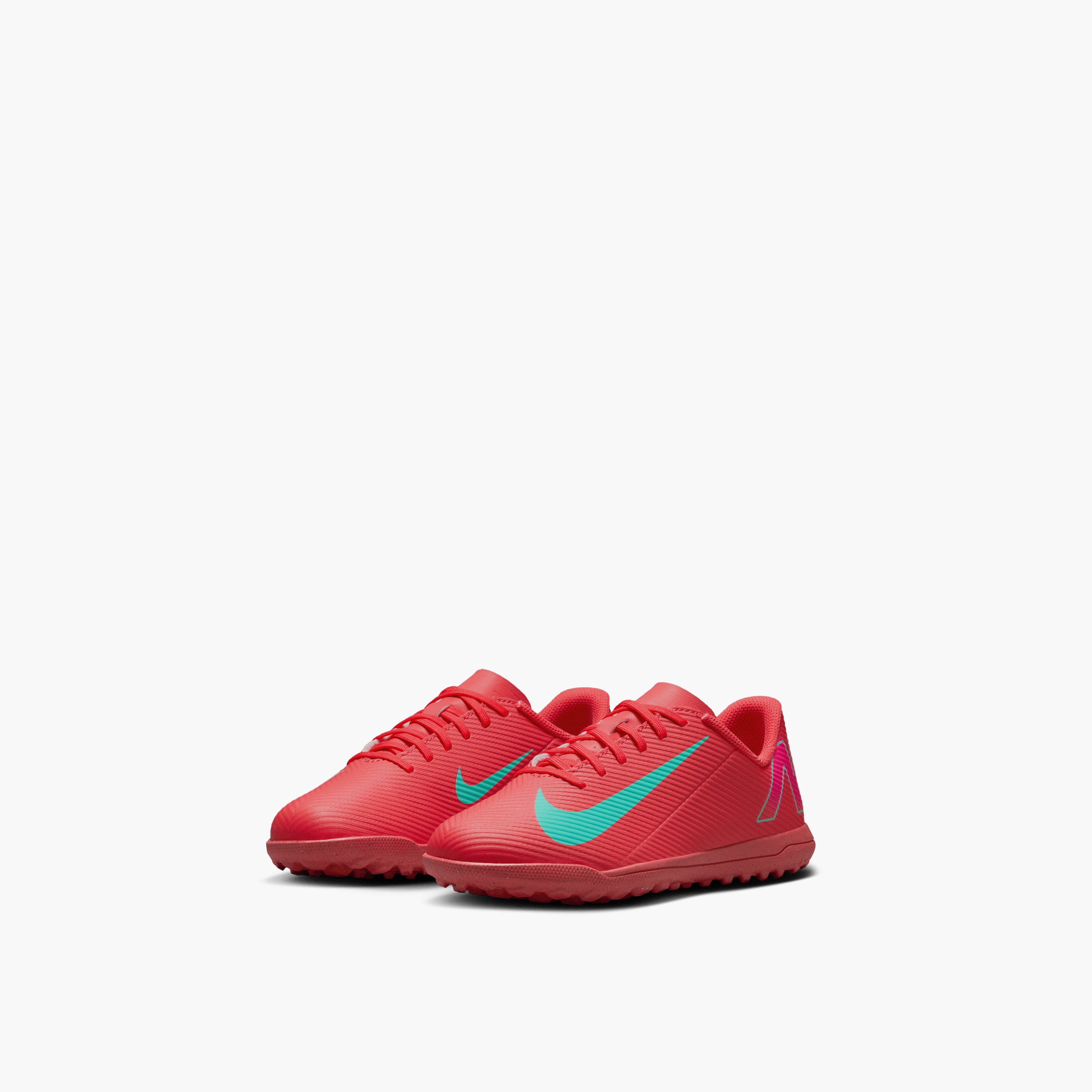 حذاء كرة قدم بنعل مبطّن ورباط جونيور فابور 16 كلوب تي إف للأولاد من نايك-sports-boys-shoes-image-3