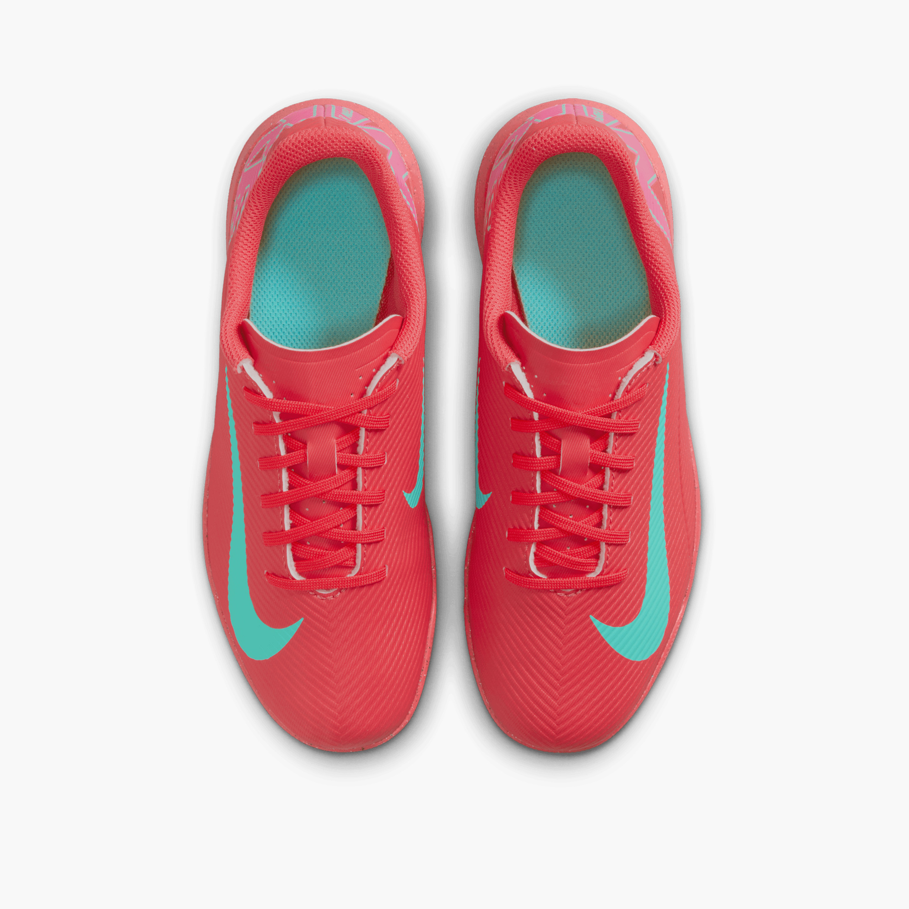 حذاء كرة قدم بنعل مبطّن ورباط جونيور فابور 16 كلوب تي إف للأولاد من نايك-sports-boys-shoes-image-4