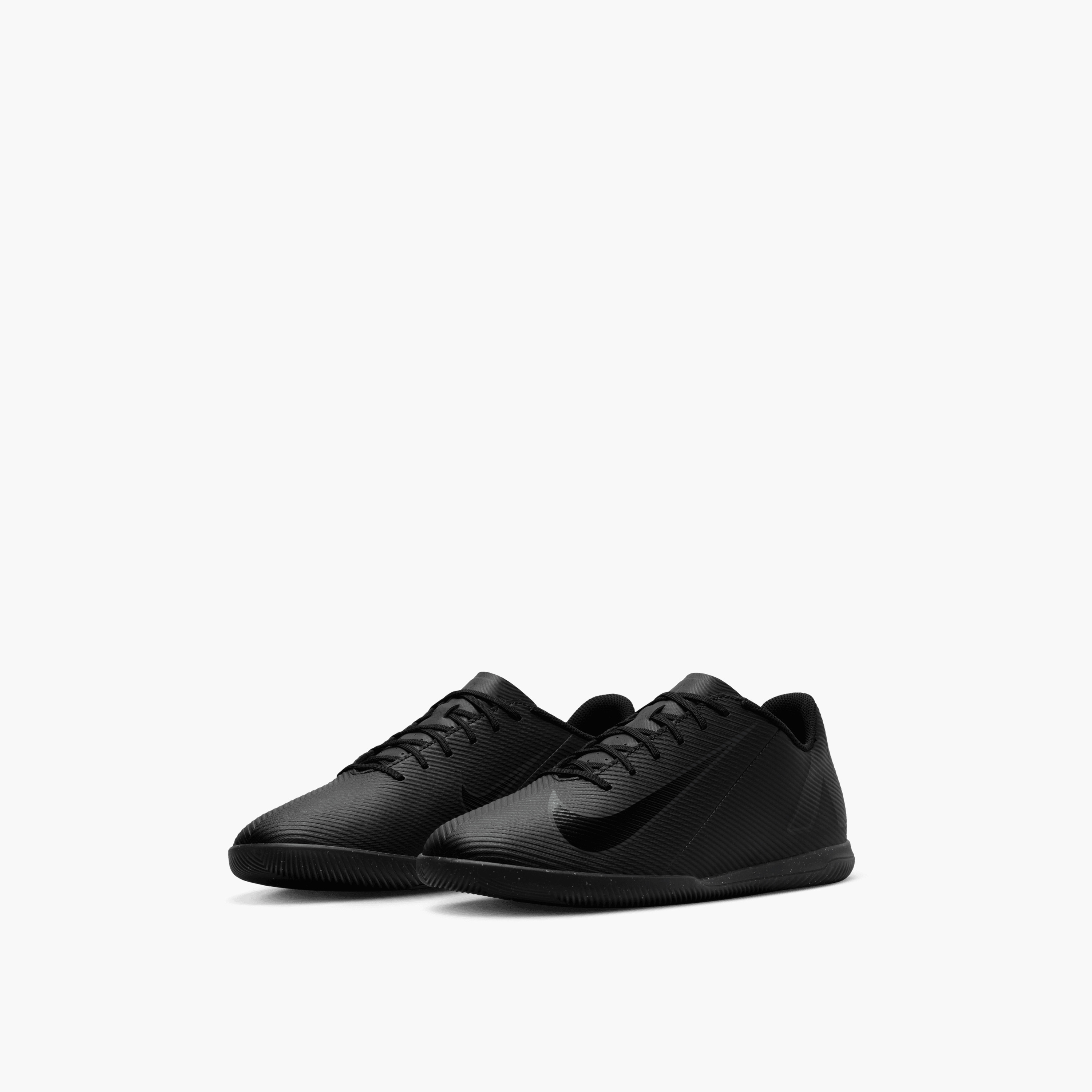 Nike Men's Vapor 16 Club Lace-Up Indoor Football Boots-sports-men-shoes-image-3