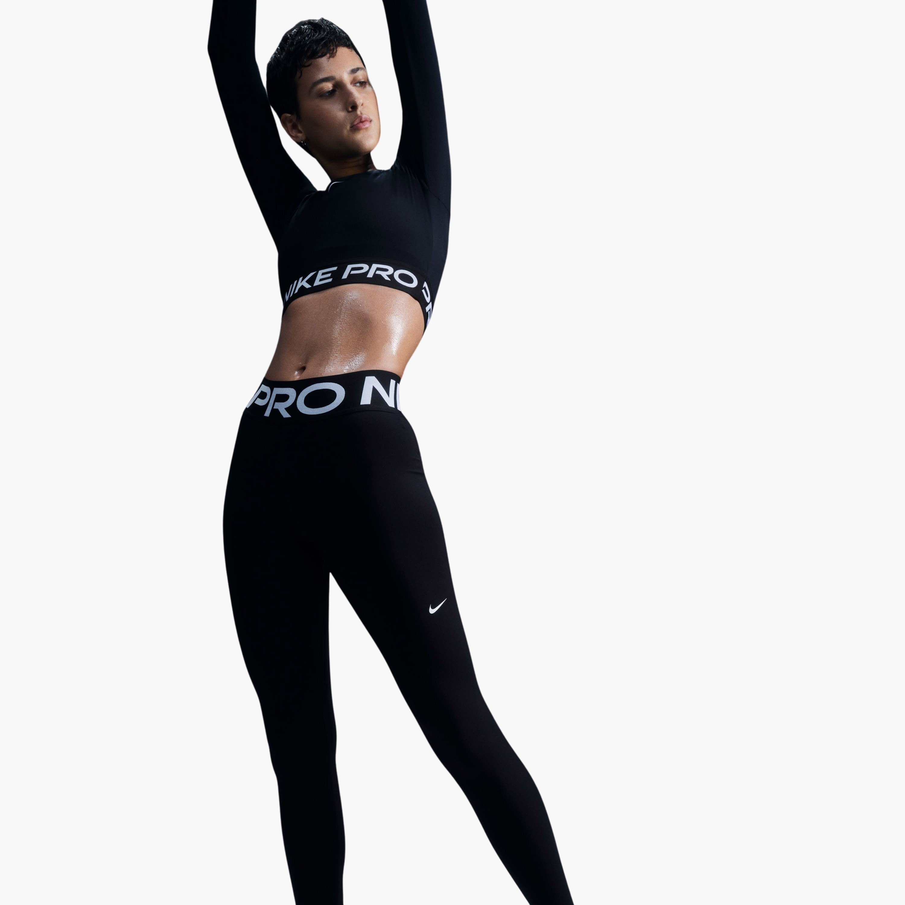 نايكي- بنطال رياضي نسائي برو سكلبت  طويل بخصر عالٍ، NKFV7382 | OE-women-clothing-sportswearandactivewear-bottoms-leggings-image-4