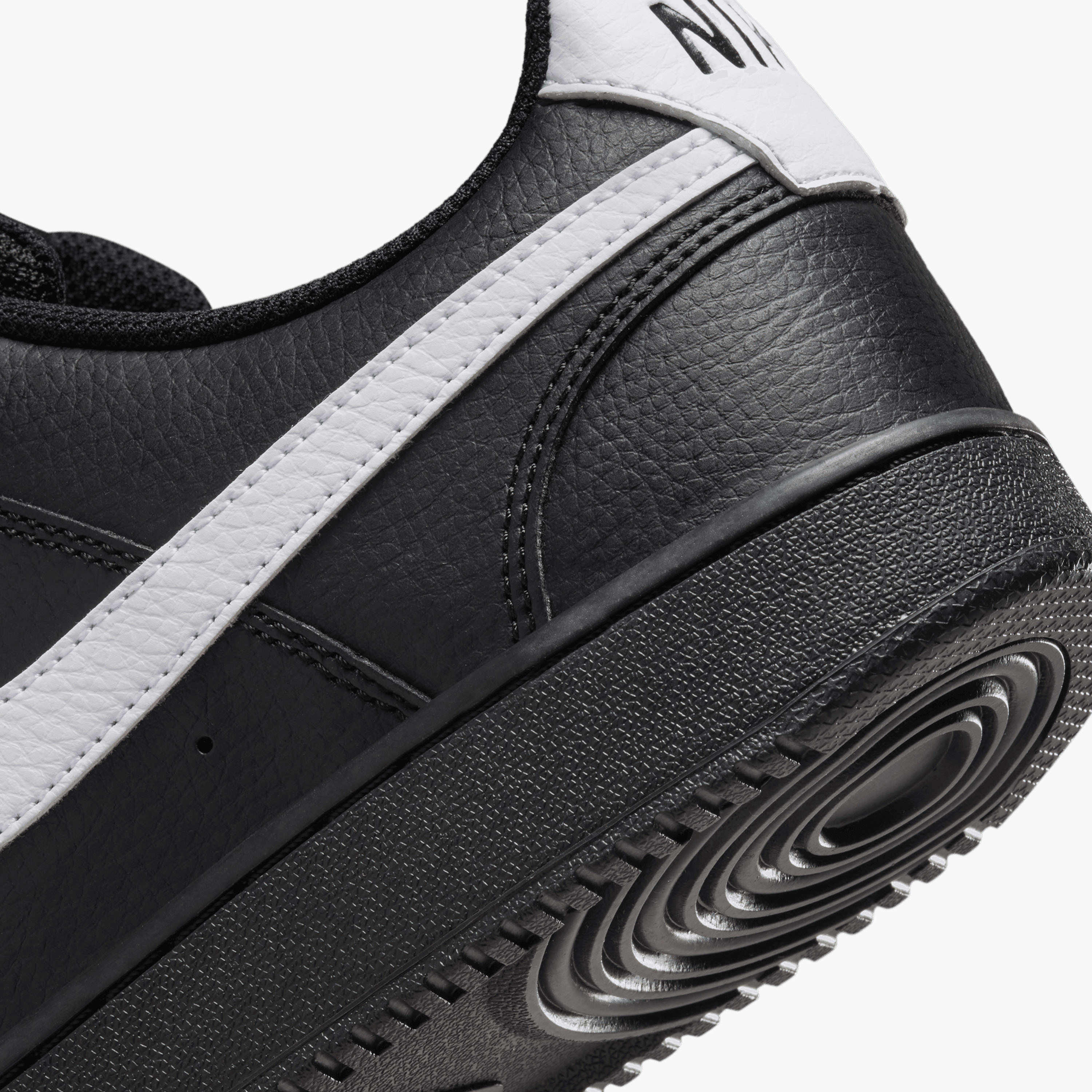 حذاء رياضي نايكي كورت فيجن برباط وكاحل منخفض للرجال FZ0630 | OE-sports-men-shoes-image-8