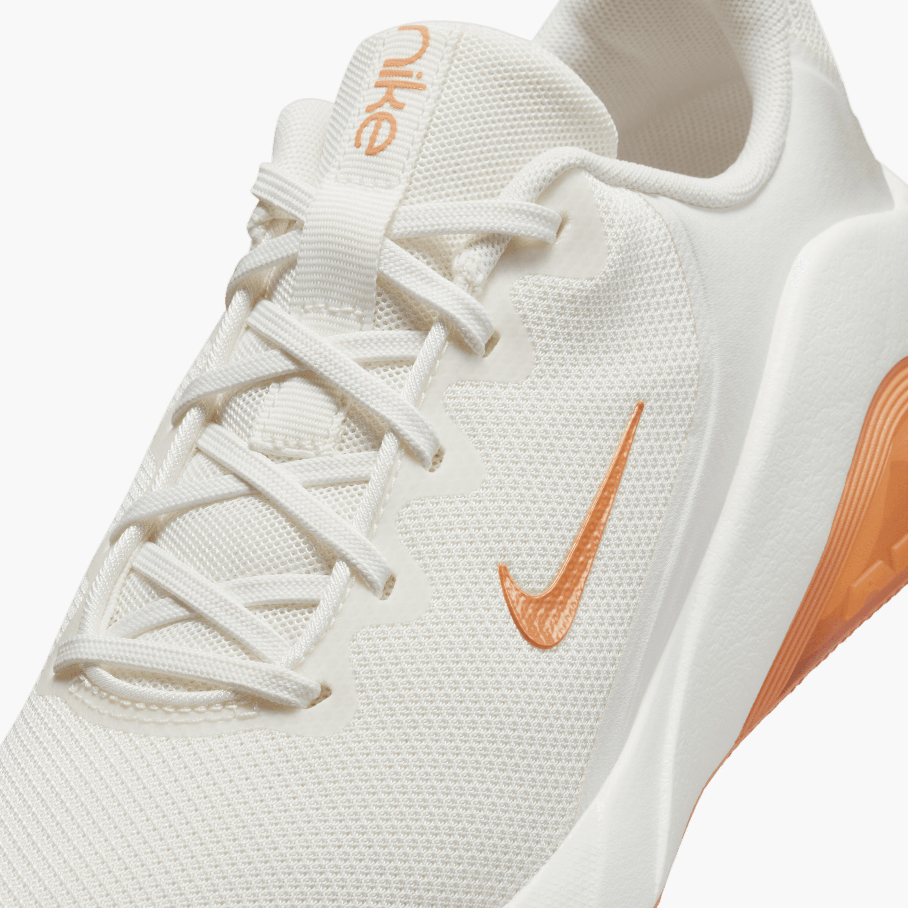 حذاء نايكي بيلا 7 الرياضي برباط للنساء FZ1689 | OE-sports-women-shoes-image-25