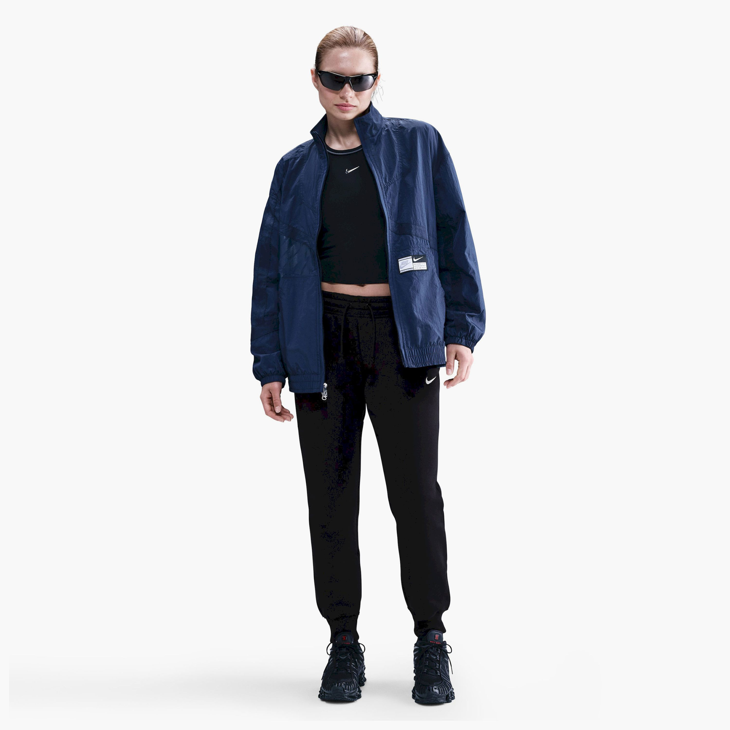 نايكي- بنطال رياضي نسائي من فينيكس فليس بخصر متوسط ​​NKFZ7626 | OE-women-clothing-bottoms-joggers-image-2