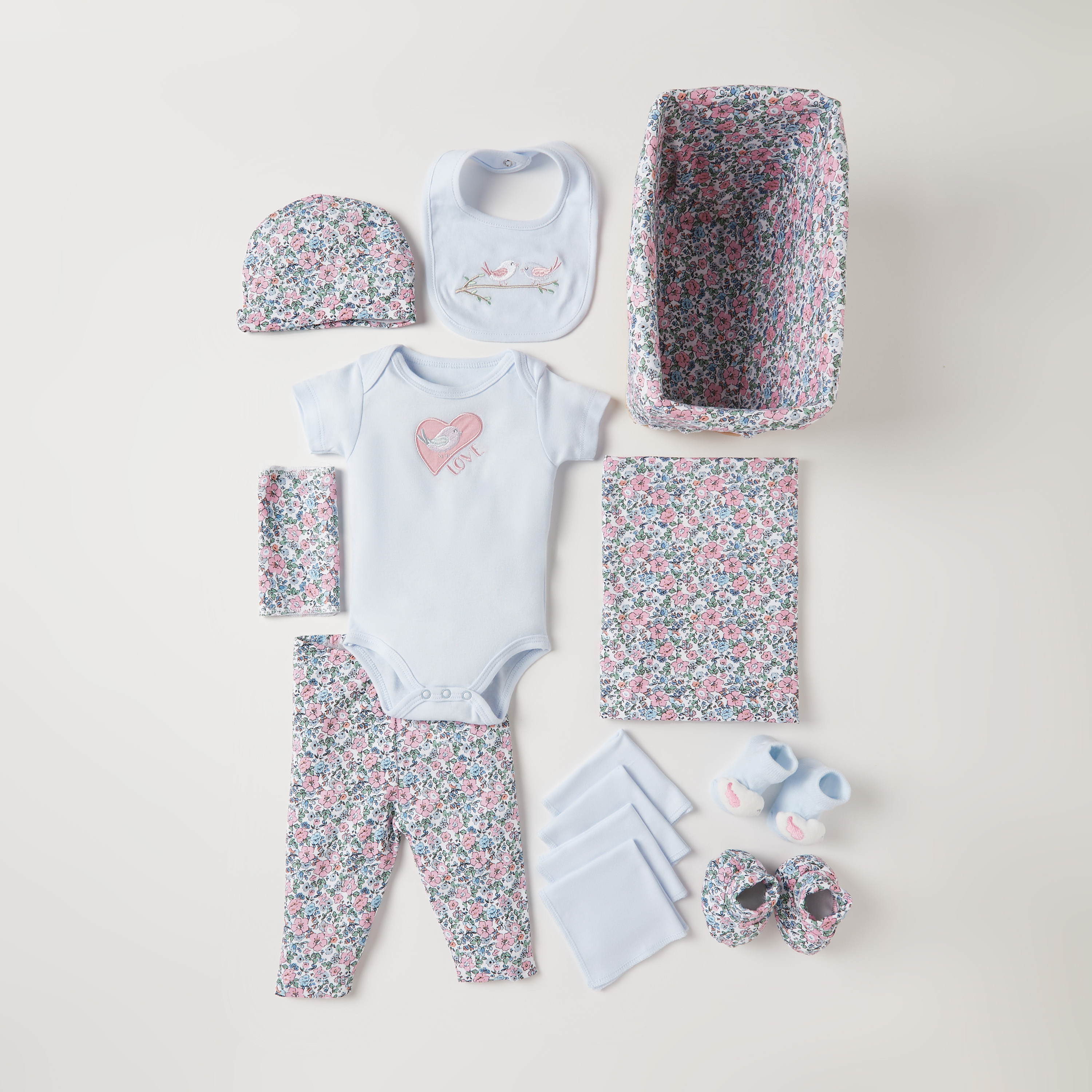 طقم ملابس 12 قطعة متنوعة من جونيورز-baby-girls-clothing-setsandcoords-image-2
