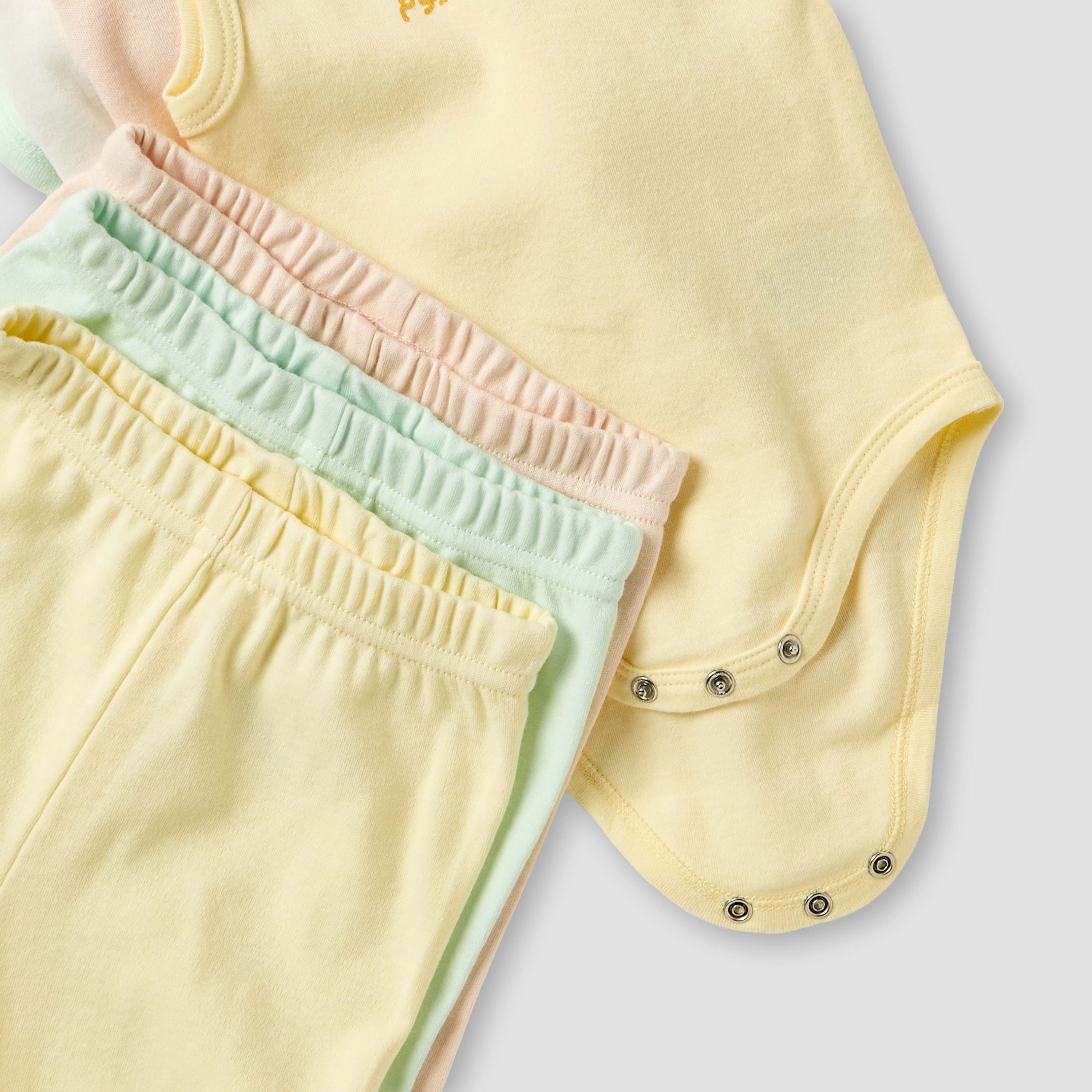 Set of 9 Juniors Clothing Gift Set with Print-baby-boys-clothing-setsandcoords-image-13