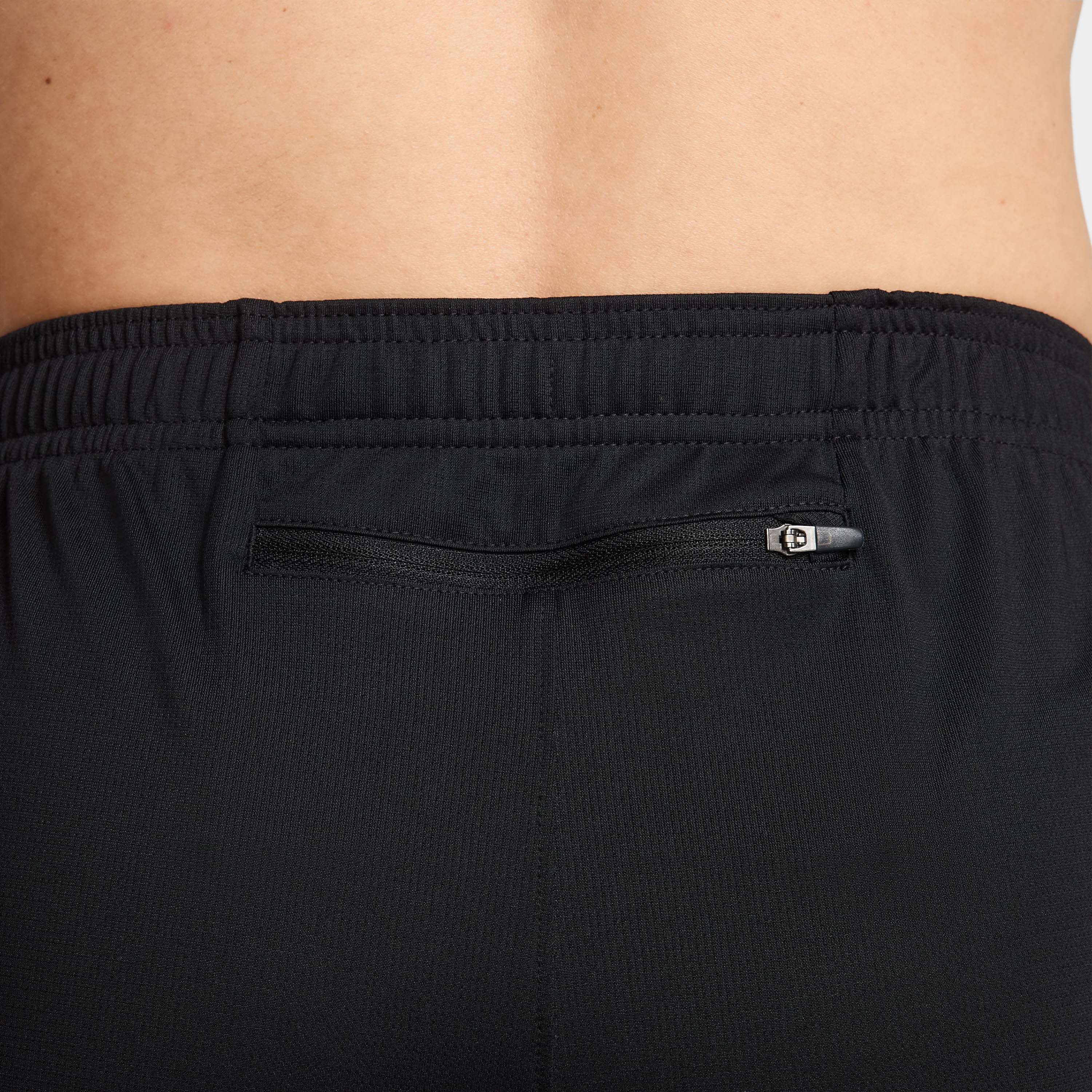 نايكي- بنطال جري تشالنجر دراي-فت للرجال NKHJ3590 | OE-men-clothing-sportswearandactivewear-bottoms-joggers-image-6