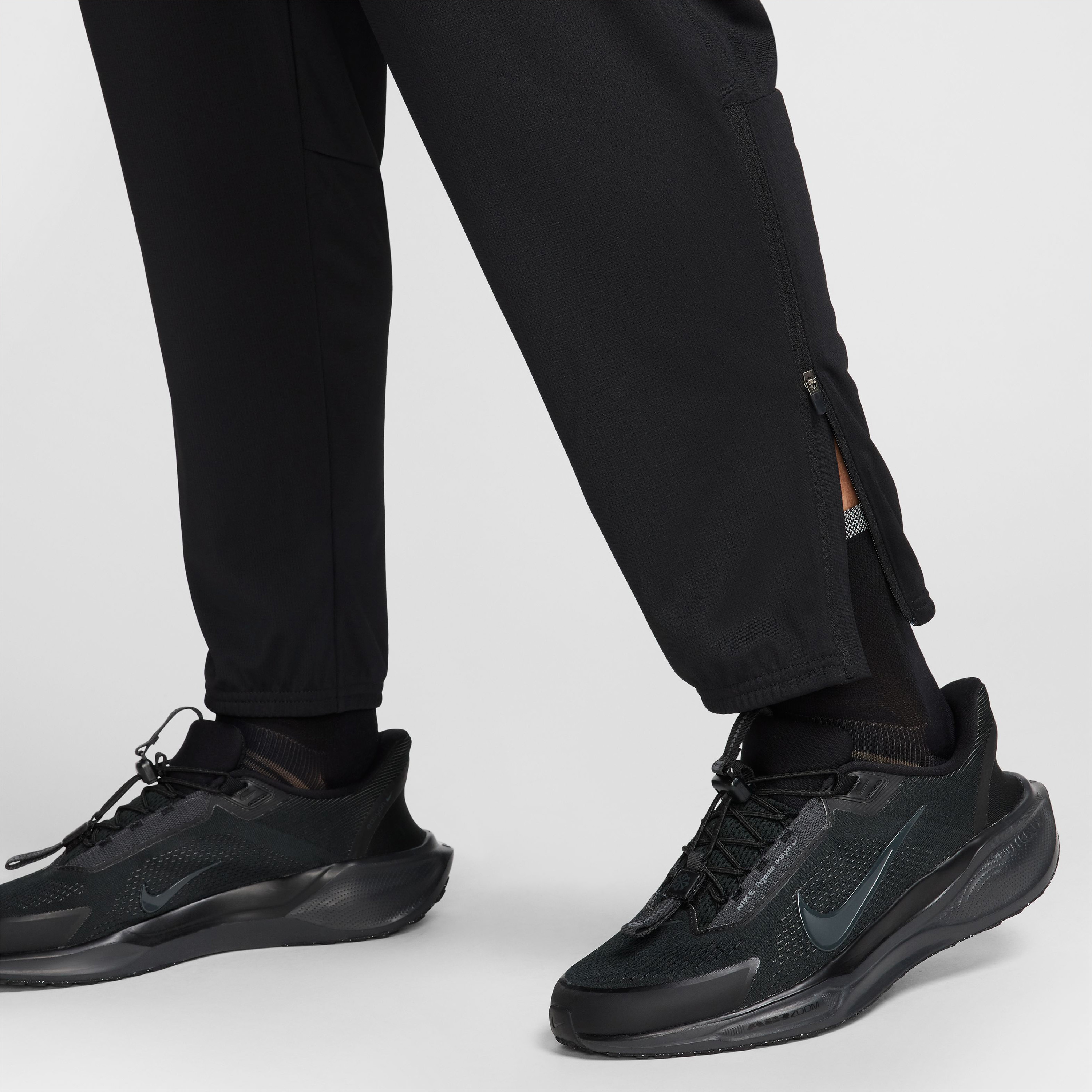 Nike Men's Challenger Dri-FIT Running Pants NKHJ3590 | OE-men-clothing-sportswearandactivewear-bottoms-joggers-image-7