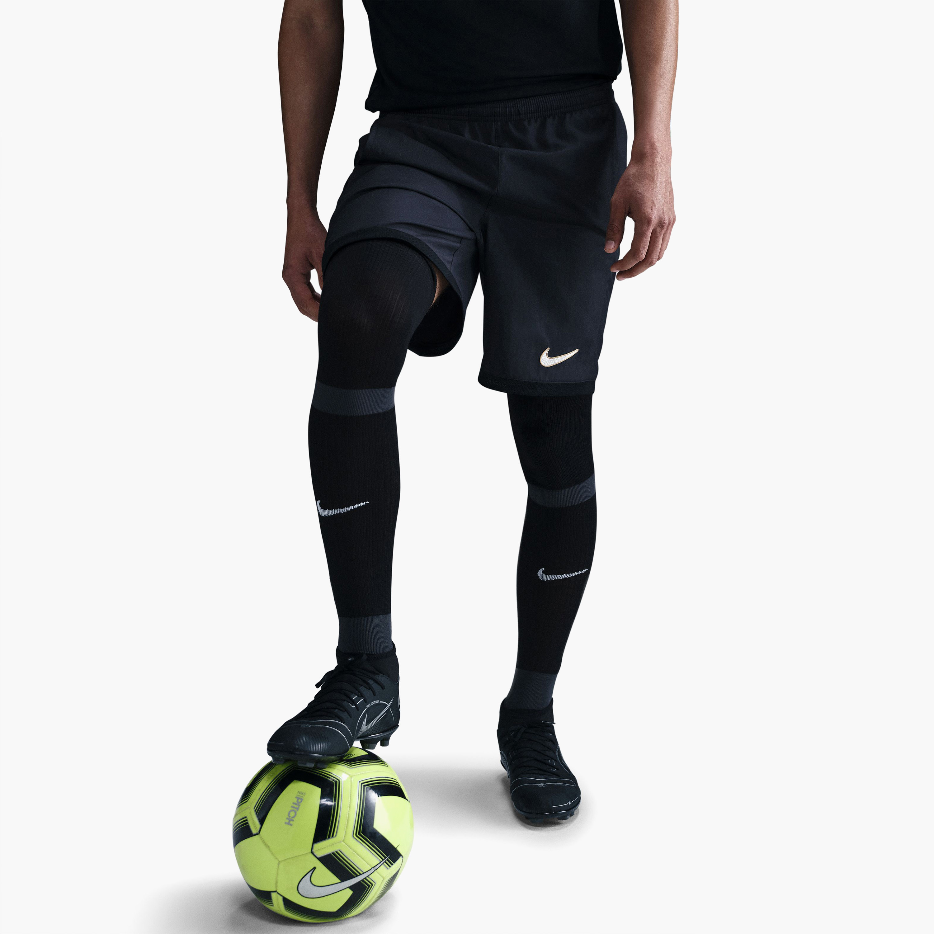 نايكي- شورت كرة قدم رجالي أكاديمي دراي-فت NKHJ4247 | OE-men-clothing-bottoms-shorts-image-5
