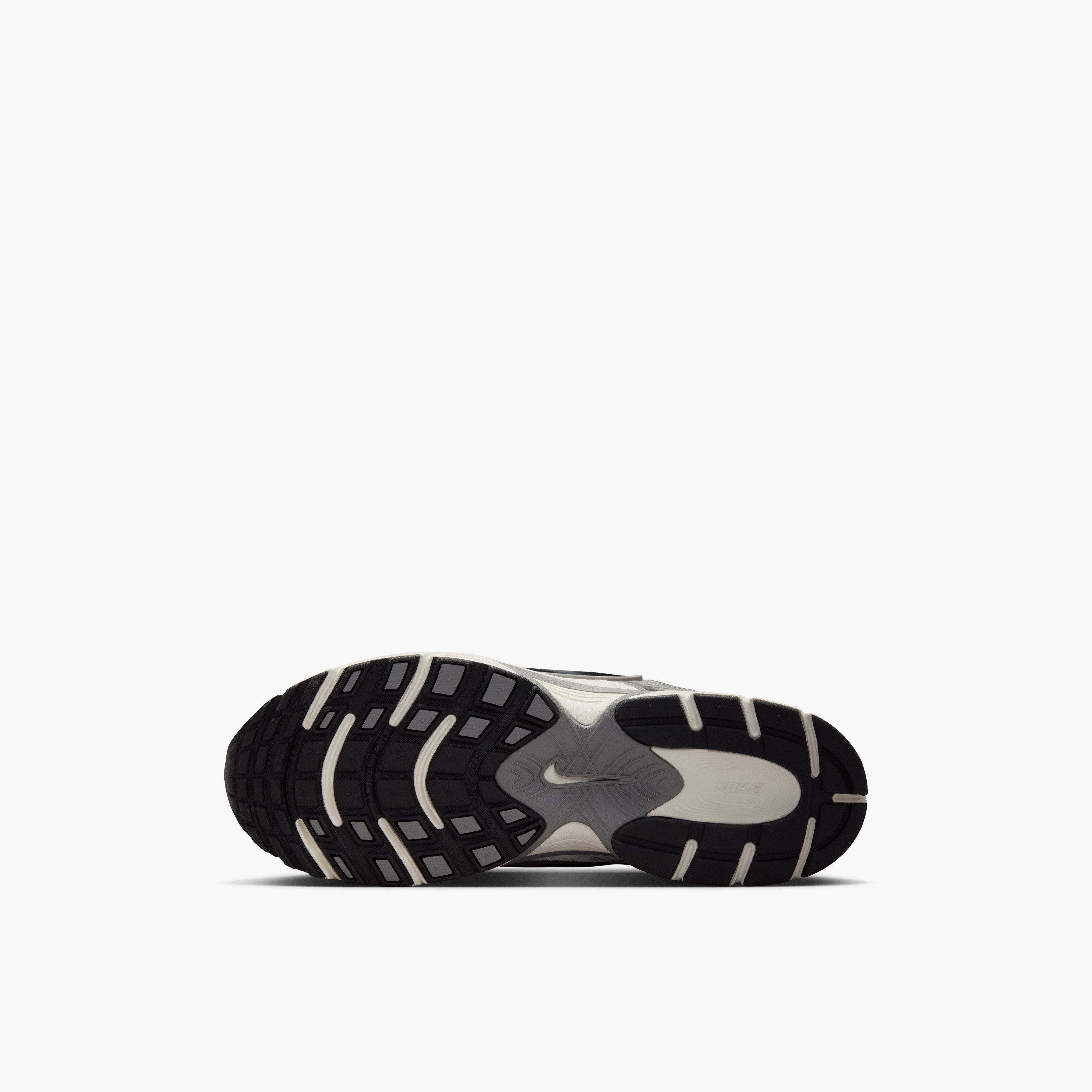 نايكي- حذاء رياضي رجالي V5 RNR برباط كاحل منخفض NKHJ5228 | OE-sports-men-shoes-image-47
