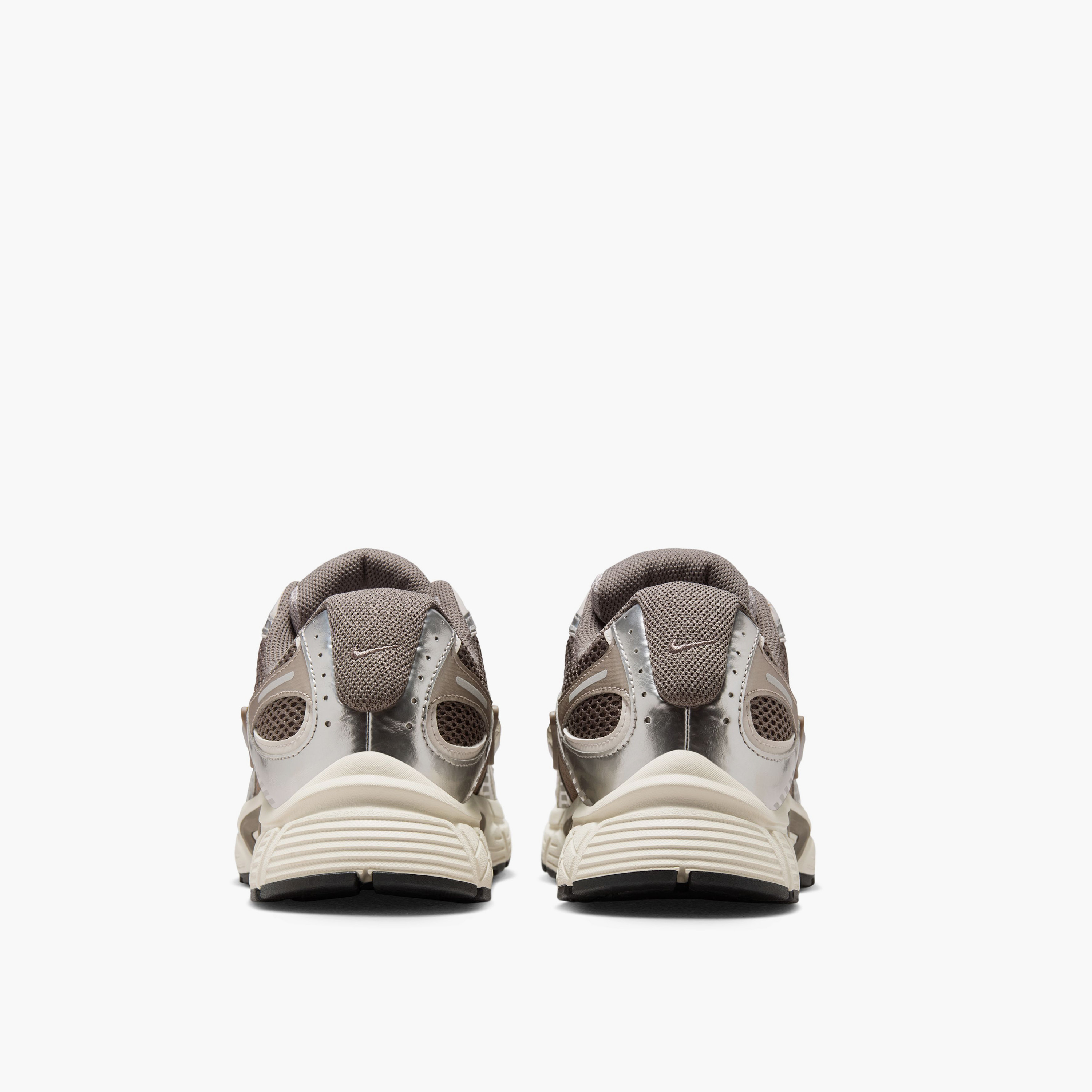 نايكي- حذاء رياضي رجالي V5 RNR برباط كاحل منخفض NKHJ5228 | OE-sports-men-shoes-image-32