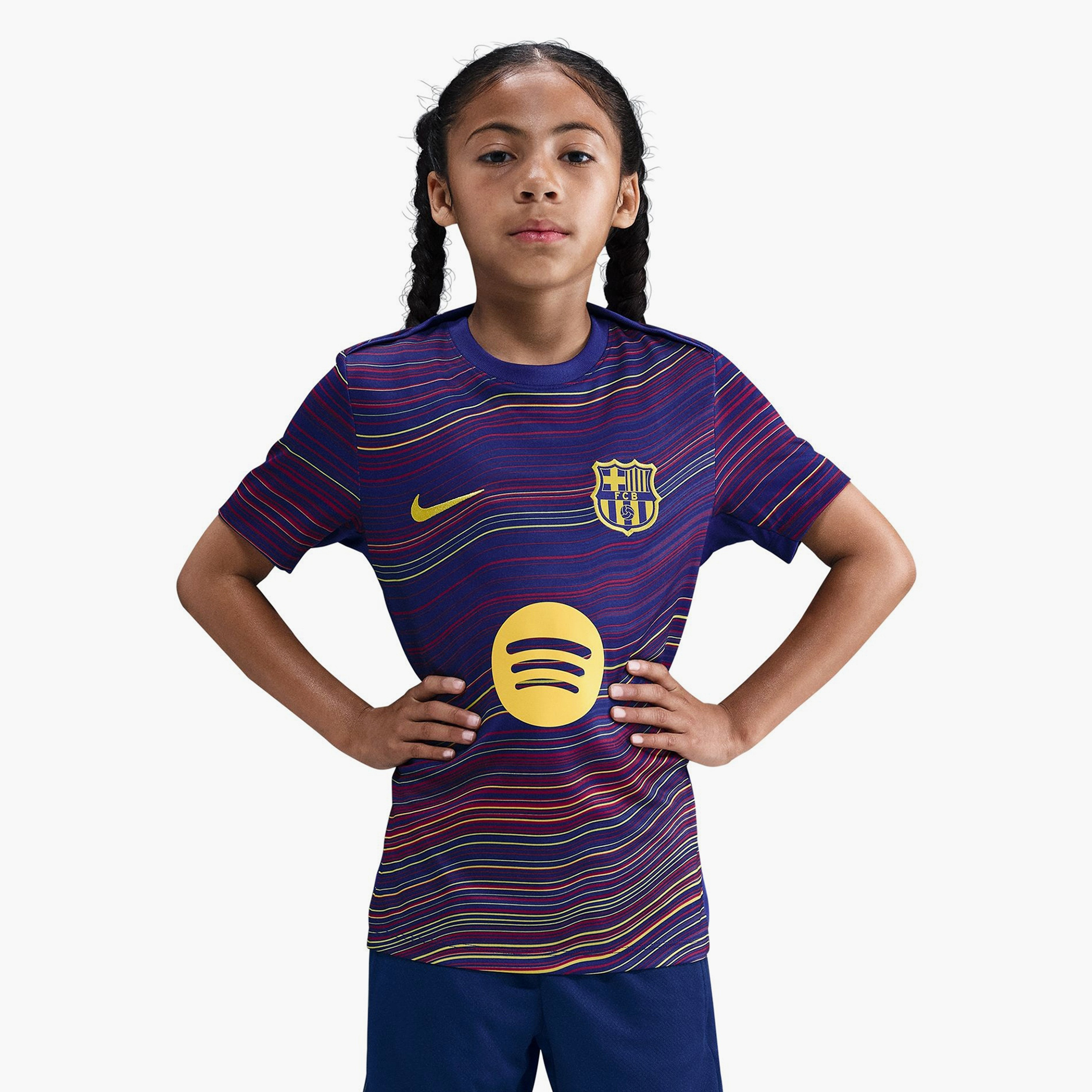 نايكي- بلوزة برشلونة هوم دراي-فت  برو بأكمام قصيرة NKHJ8070 | OE-sports-boys-clothing-tops-image-1