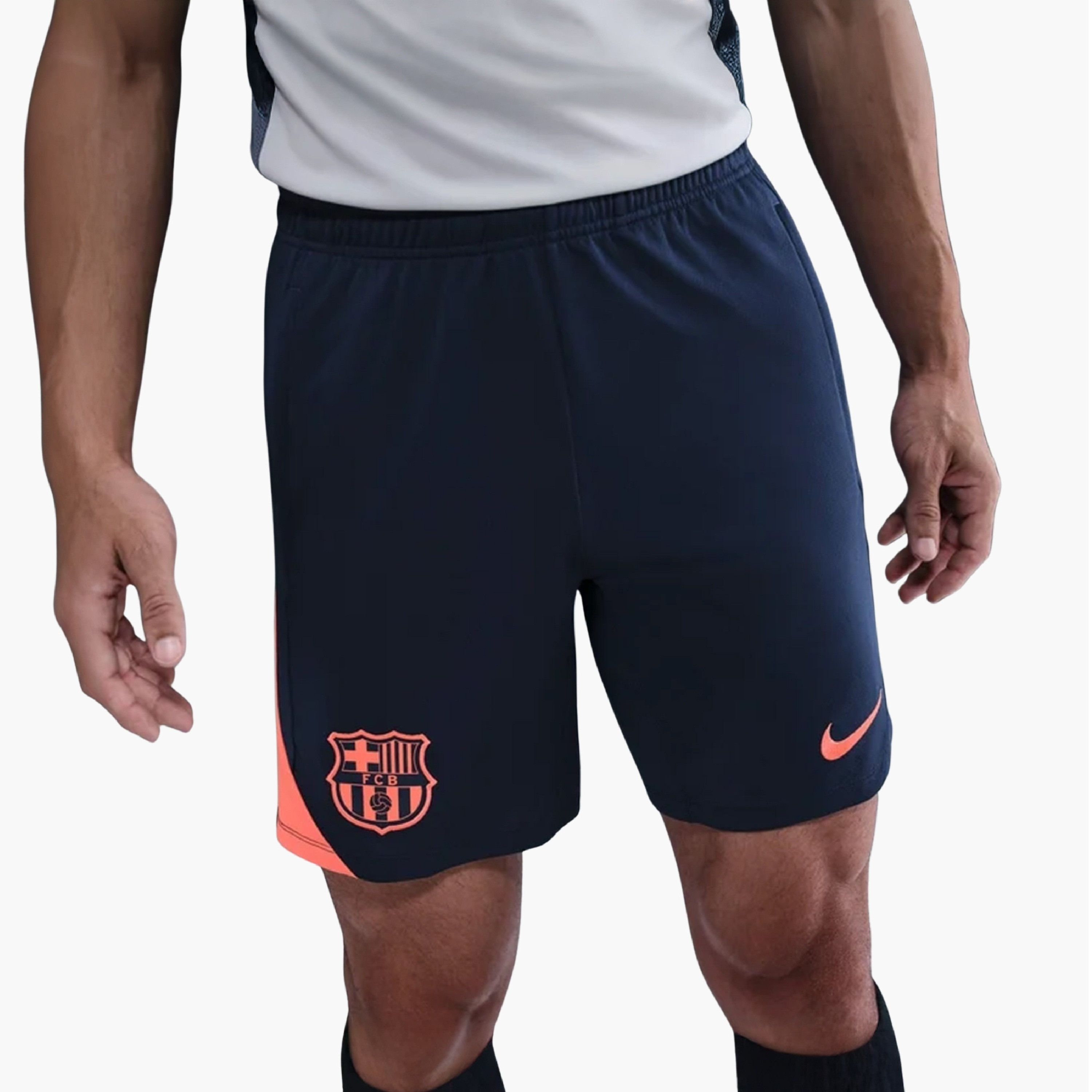 نايكي- 25/26 شورت نادي برشلونة دراي-فت سترايك رجالي NKHM3371 | OE-sports-gear-football-clothing-bottoms-image-1