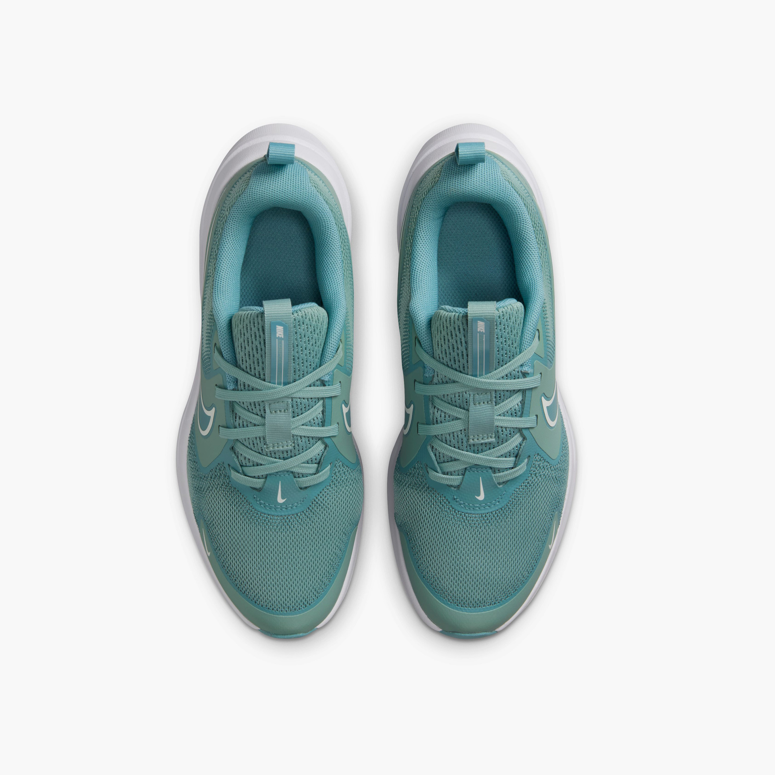 أحذية الجري القابلة للرباط من نايكي بويز كوزميك رانر مع NKHM4402 | OE-sports-boys-shoes-image-5