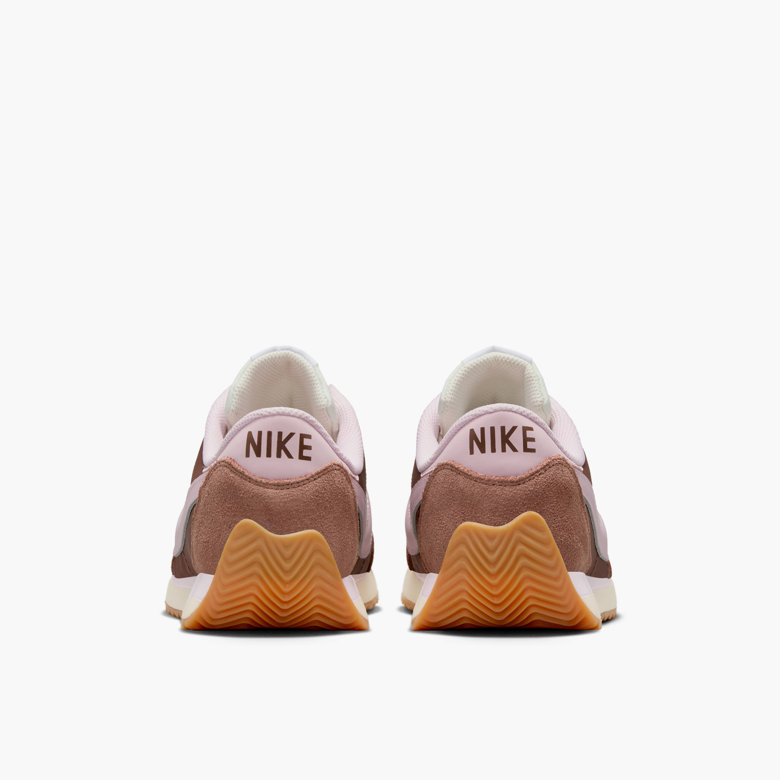 حذاء سنيكرز نسائي نايك Pacific برباط منخفض الكاحل-women-shoes-sneakers-image-14