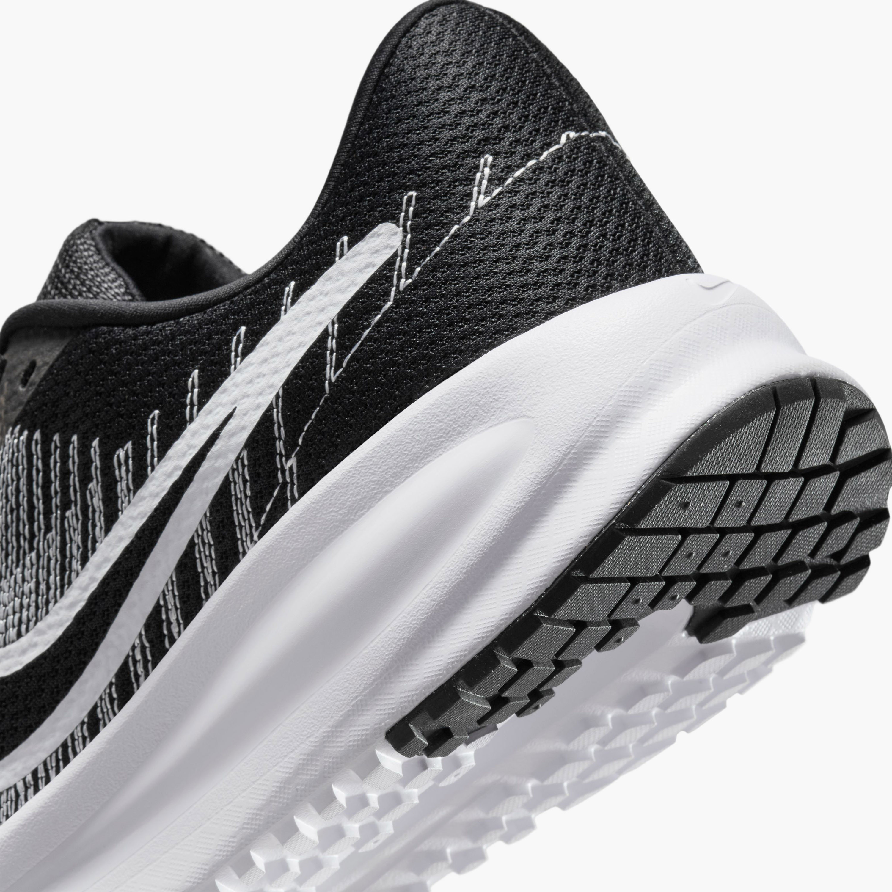 نايكي- حذاء جري رجالي رن ديفي برباط NKHM9594 | OE-sports-men-shoes-image-80