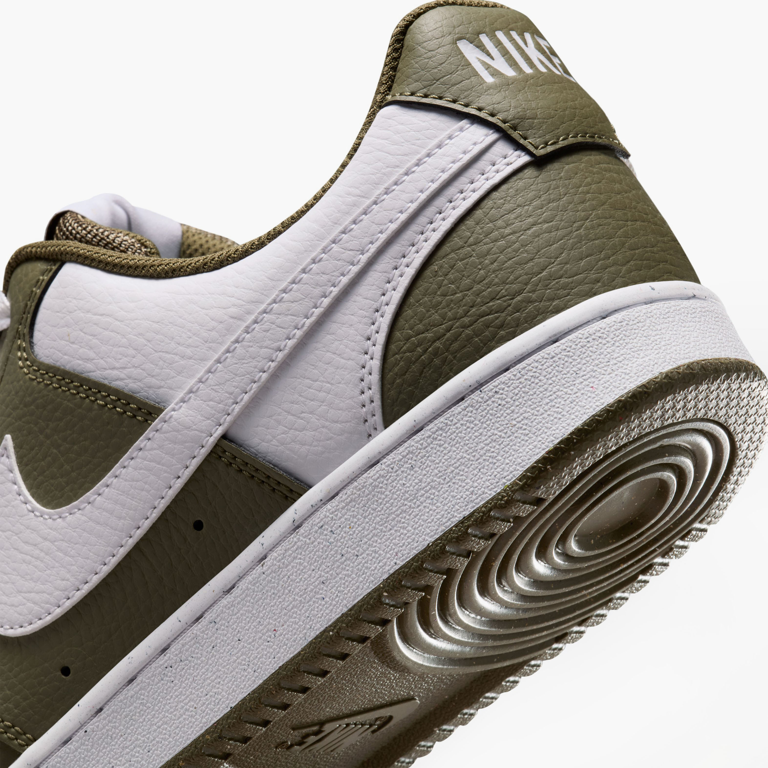 نايكي- حذاء كورت فيجن LO NN P الرياضي للرجال برباط وقصة منخفضة NKHM9862 | OE-sports-men-shoes-image-9