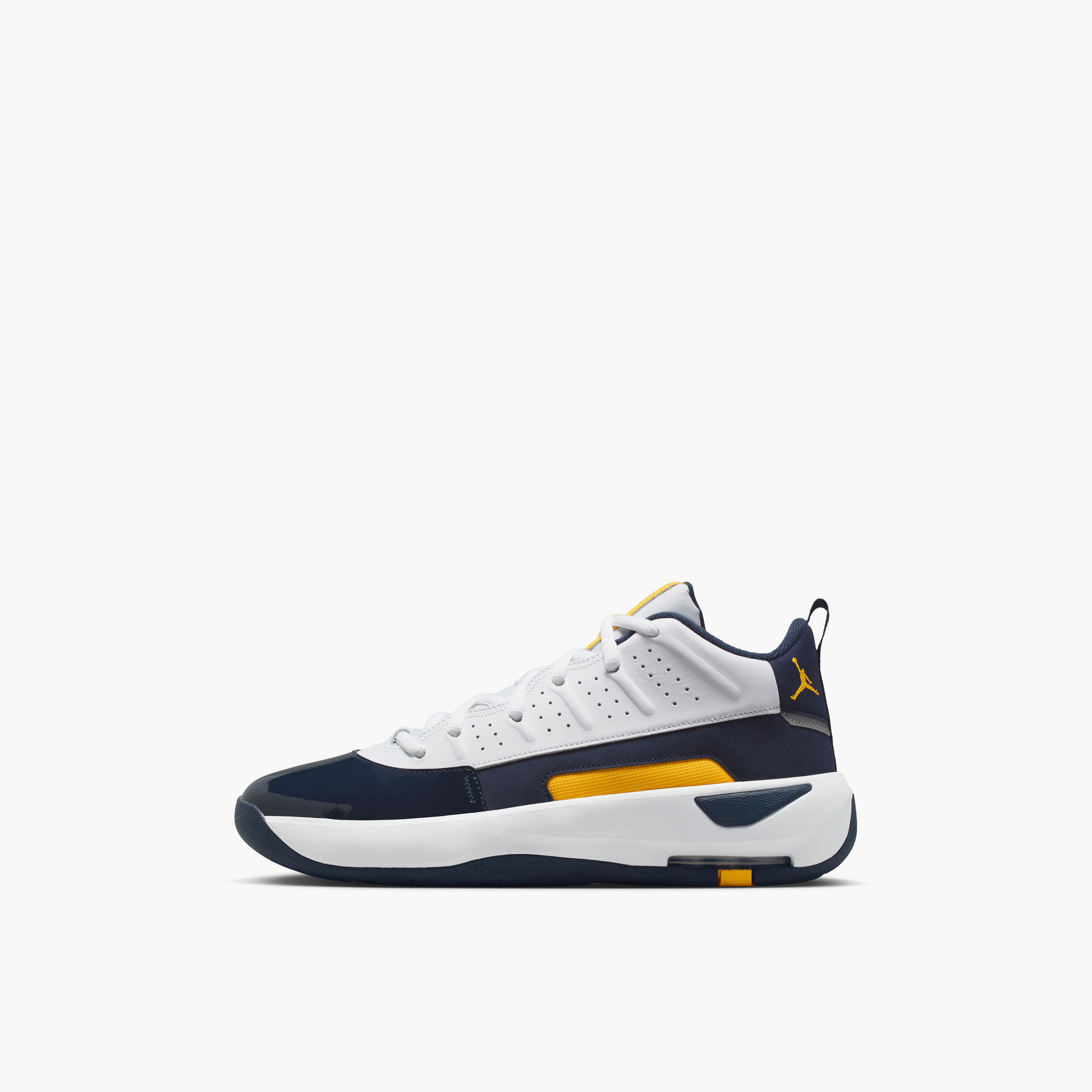Jordan Max Aura 7 Lace-Up Mid Cut Sneakers-sports-men-shoes-image-1