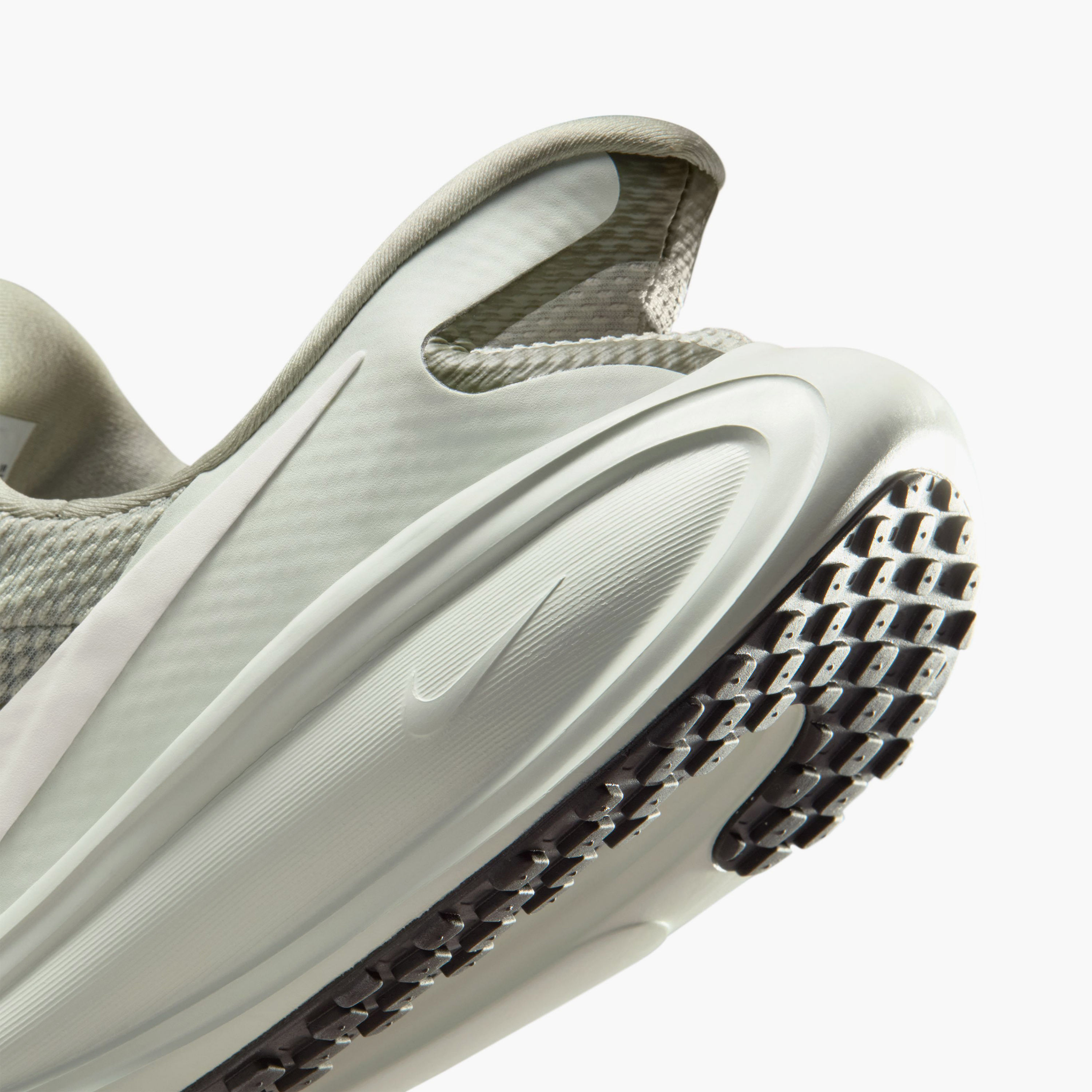 حذاء نايكي ريفوليوشن 8 إيزي أون الرياضي للرجال-sports-men-shoes-image-14