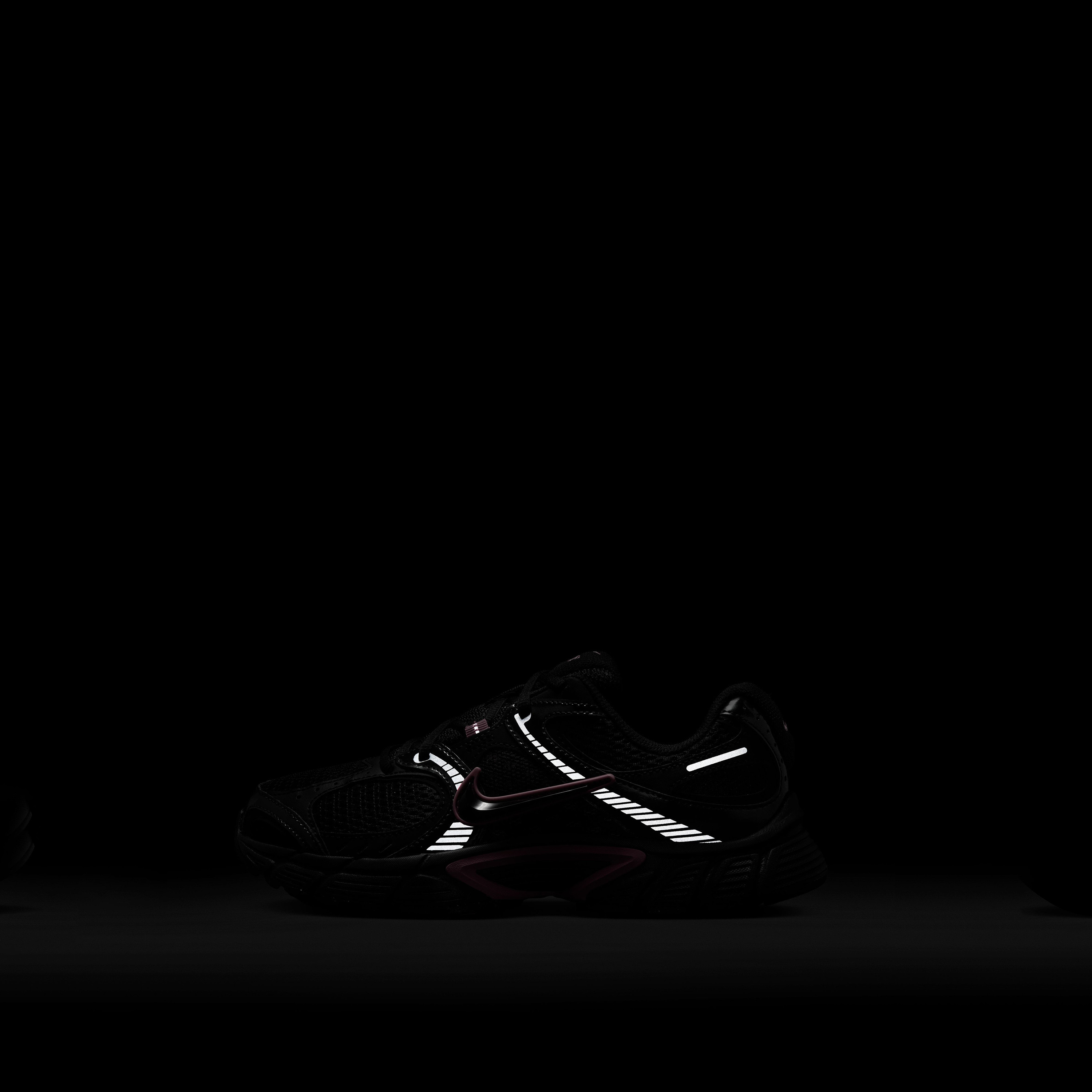 Nike Women's V5 RNR Lace-Up Low Ankle Sneakers NKHQ7901 | OE-sports-women-shoes-image-11