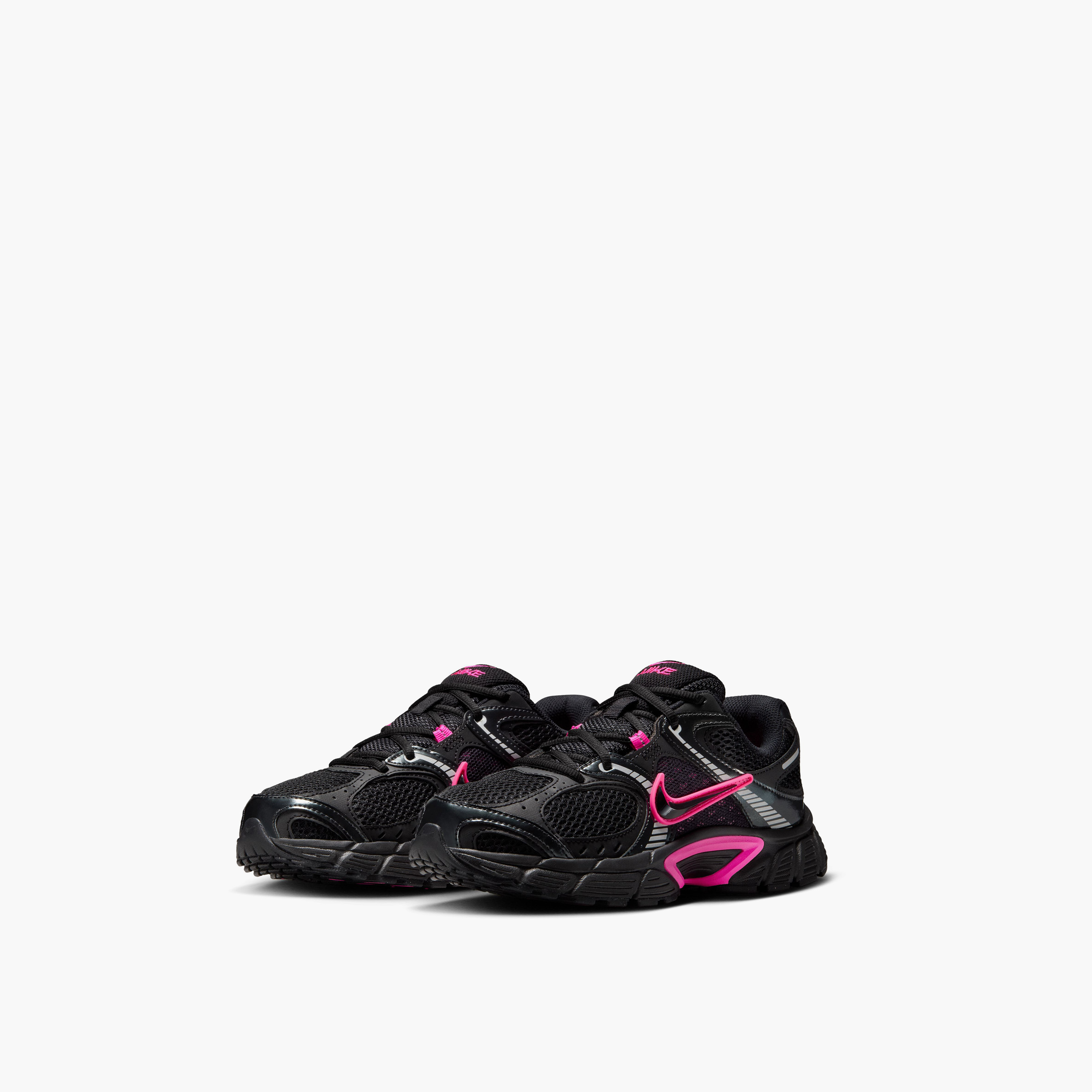 Nike Women's V5 RNR Lace-Up Low Ankle Sneakers NKHQ7901 | OE-sports-women-shoes-image-3
