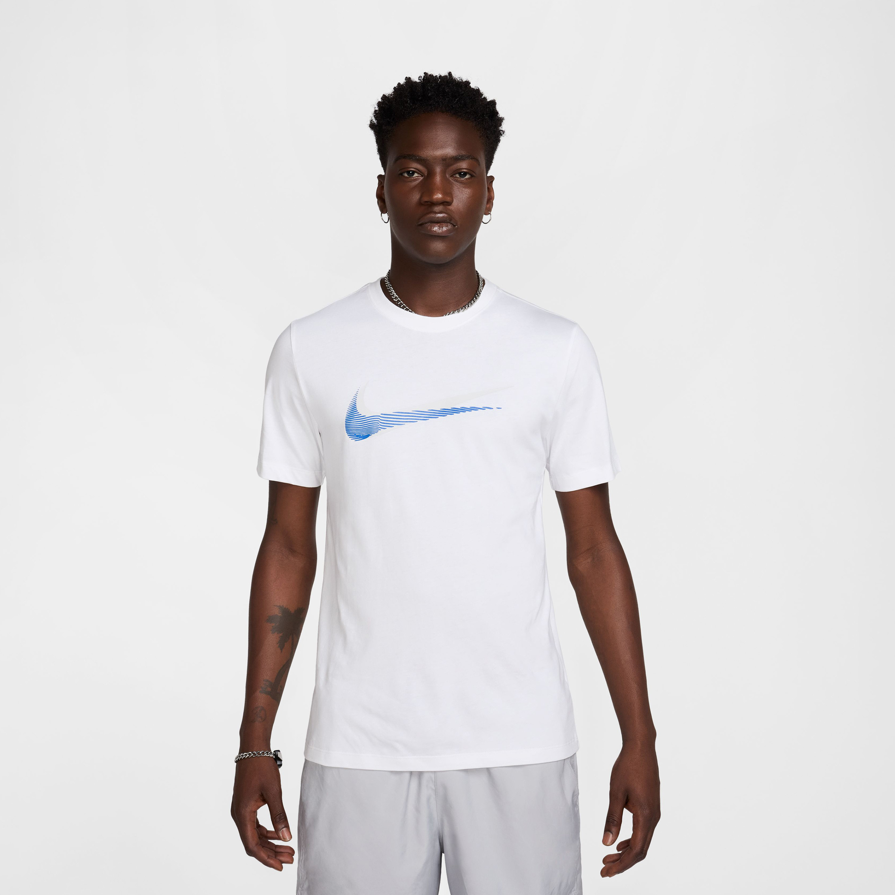 نايكي- تي شيرت رياضي للرجال NKHQ8092 | OE-men-clothing-sportswearandactivewear-tshirtsandpolos-image-5