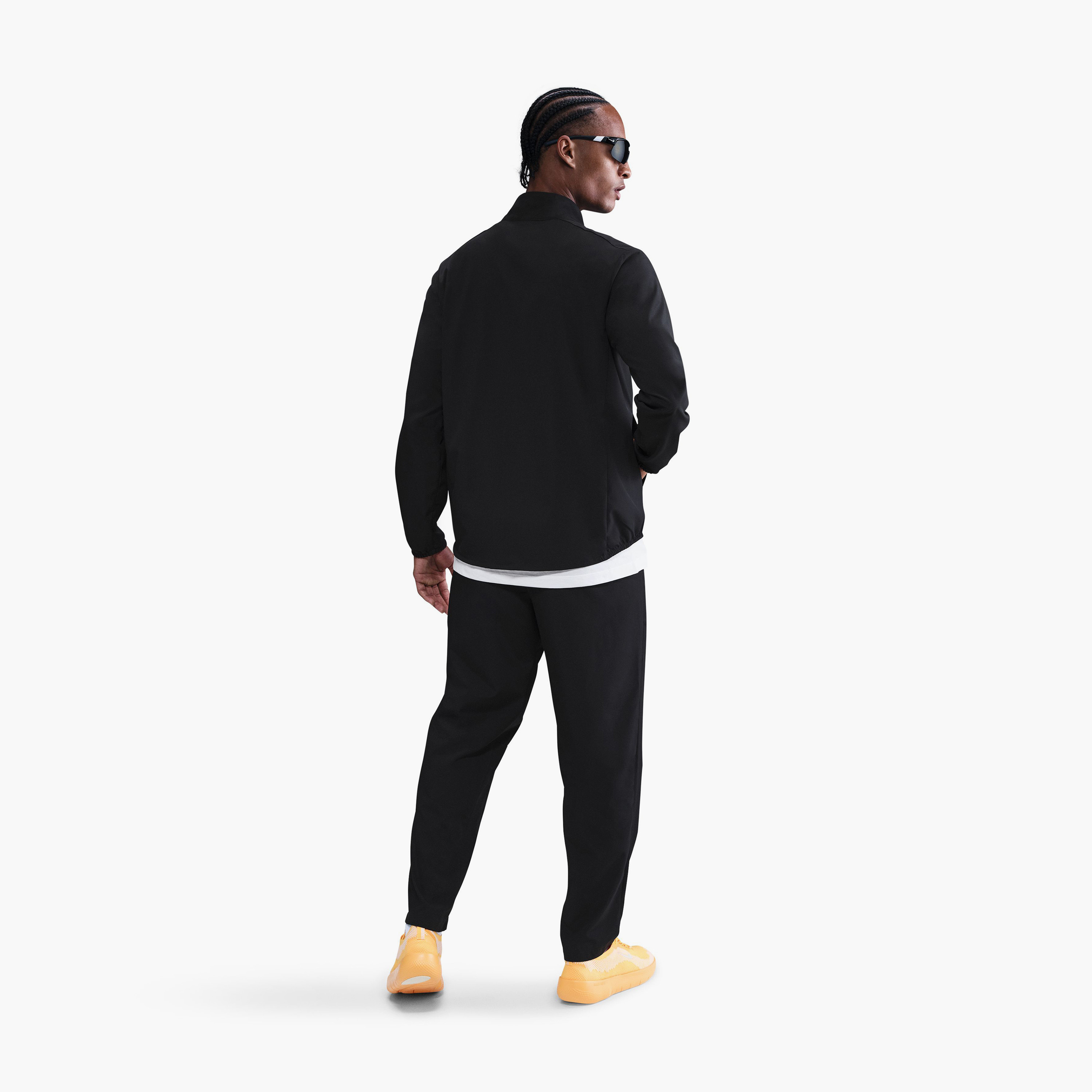 نايكي- جاكيت هودي رجالي برسومات بتقنية دراي-فت فورمولا NKHV0394 | OE-men-clothing-jacketsandblazers-jackets-image-3