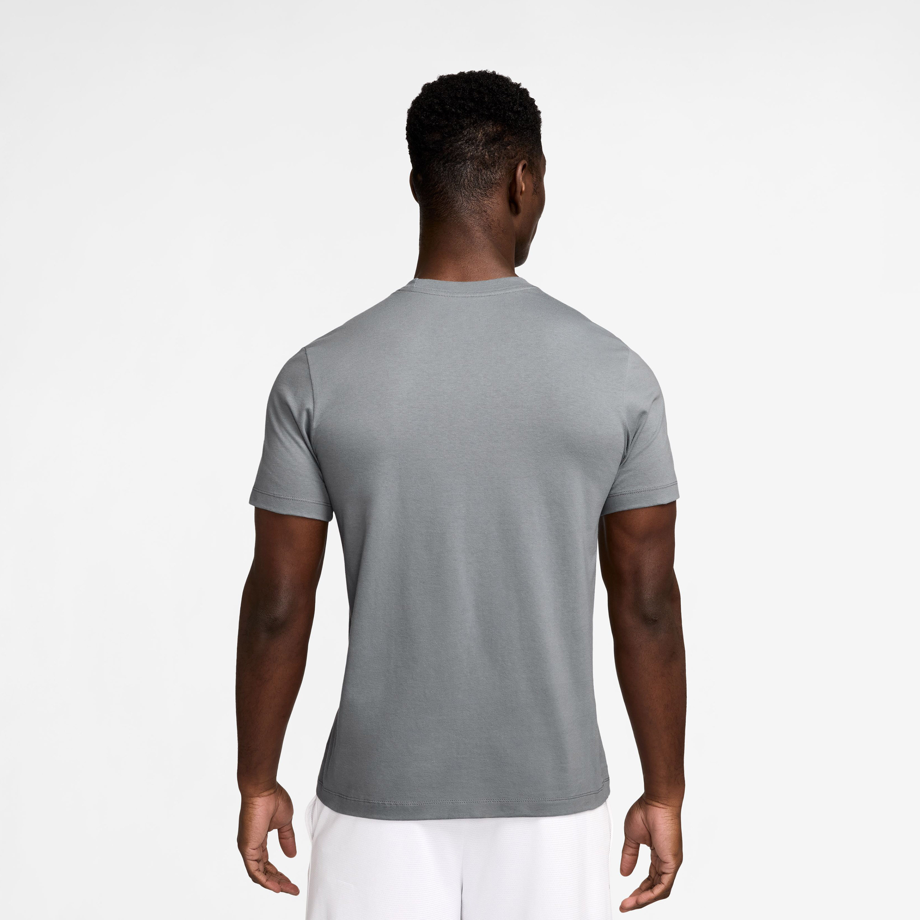 Nike Men's Etched T-Shirt NKHV1699 | OE-men-clothing-sportswearandactivewear-tshirtsandpolos-image-2