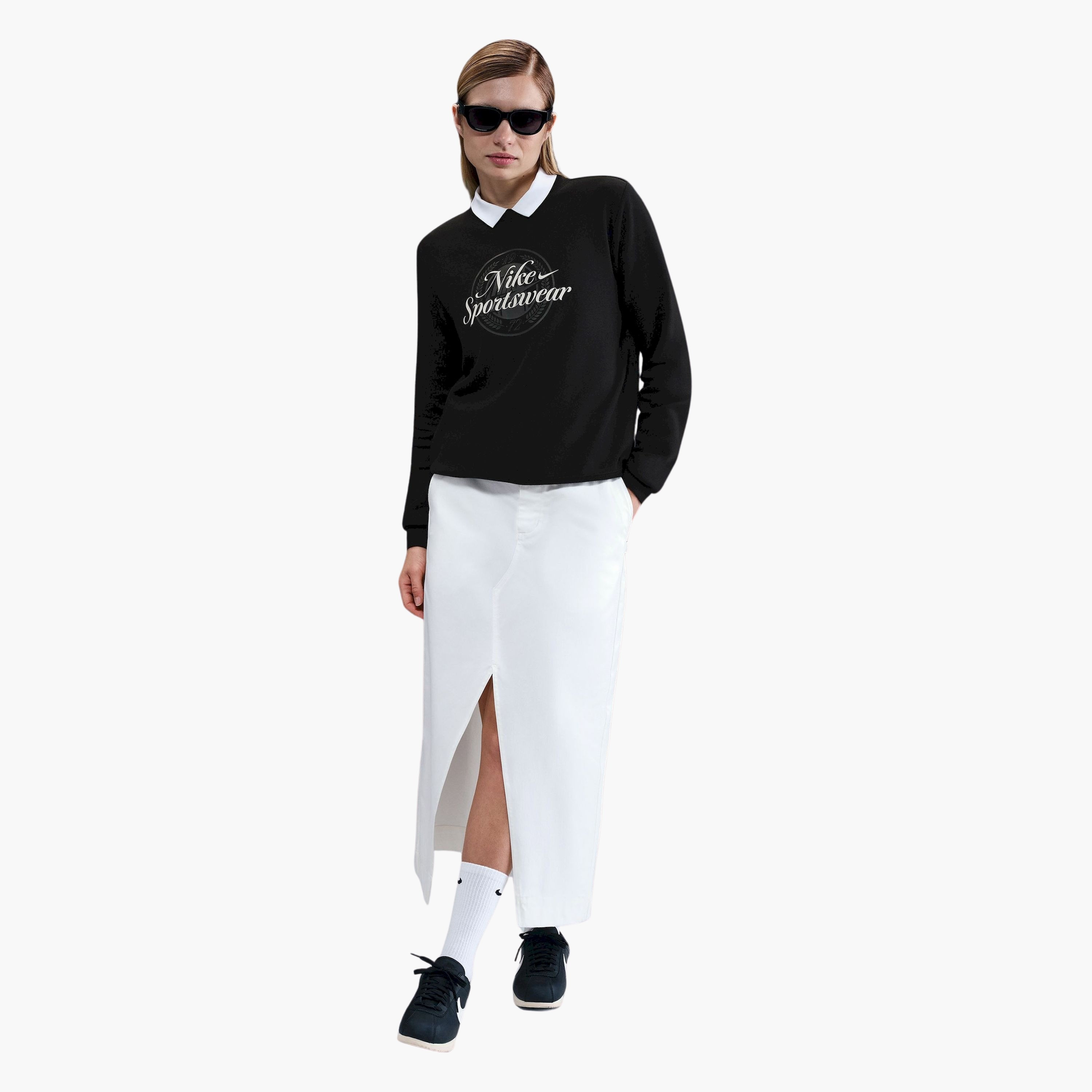 نايكي- سويت شيرت نسائي رياضي كلوب من الصوف برسومات جرافيكية وياقة دائرية NKHV2342 | OE-women-clothing-hoodiesandsweatshirts-sweatshirts-image-3