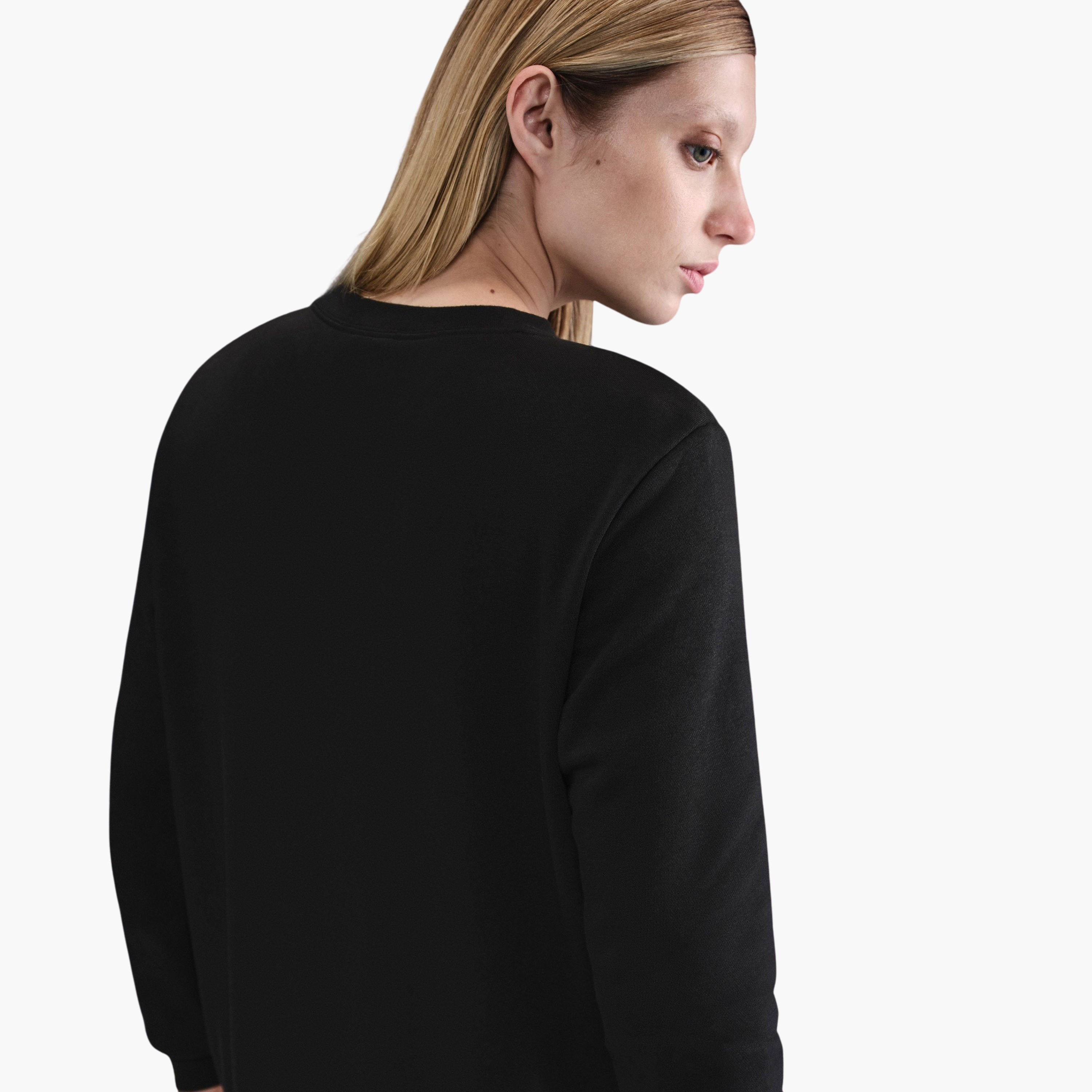 نايكي- سويت شيرت نسائي رياضي كلوب من الصوف برسومات جرافيكية وياقة دائرية NKHV2342 | OE-women-clothing-hoodiesandsweatshirts-sweatshirts-image-5