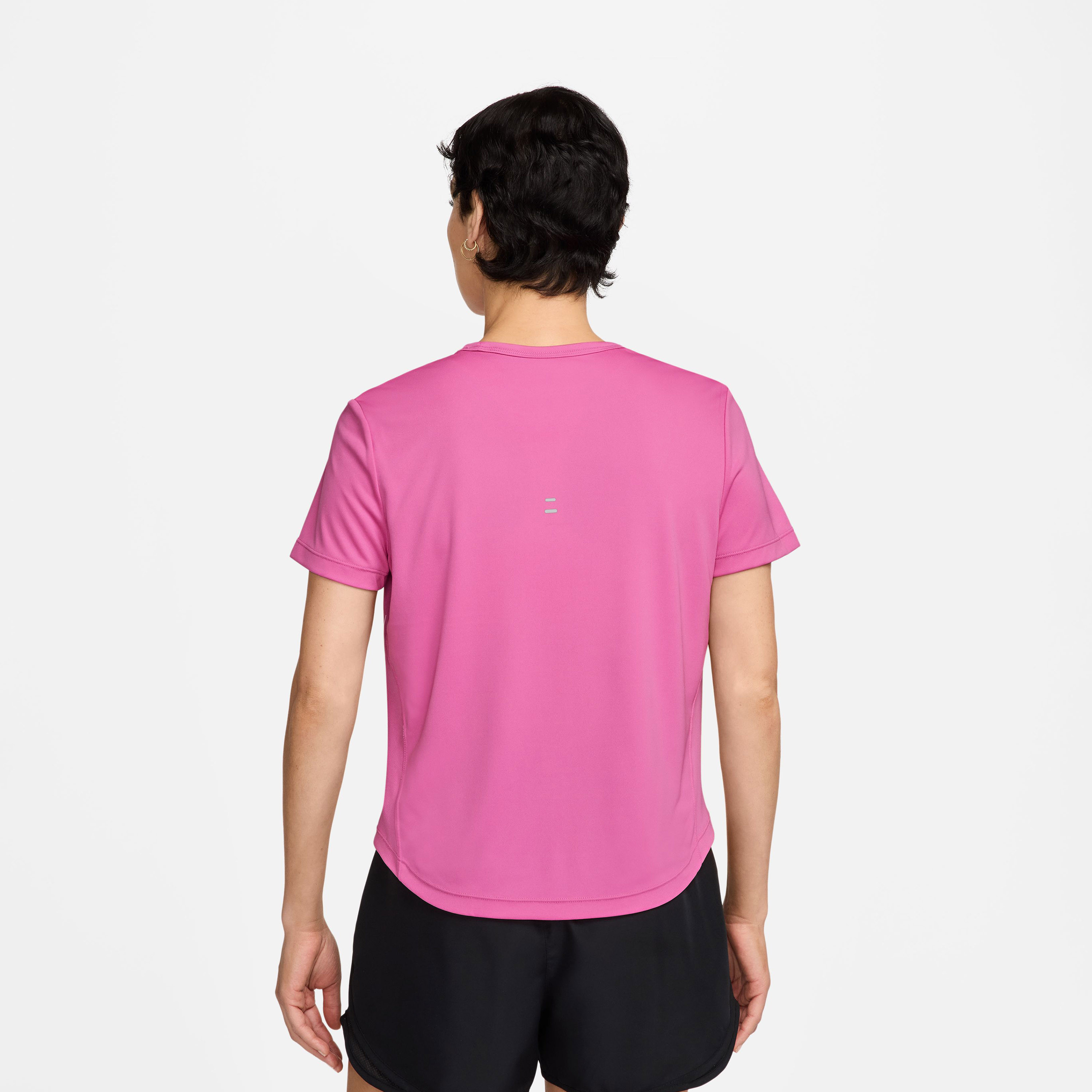 نايكي- بلوزة جري تيمبو سووش دراي-فت نسائية بأكمام قصيرة NKHV2772 | OE-sports-women-clothing-tshirtsandvests-image-15