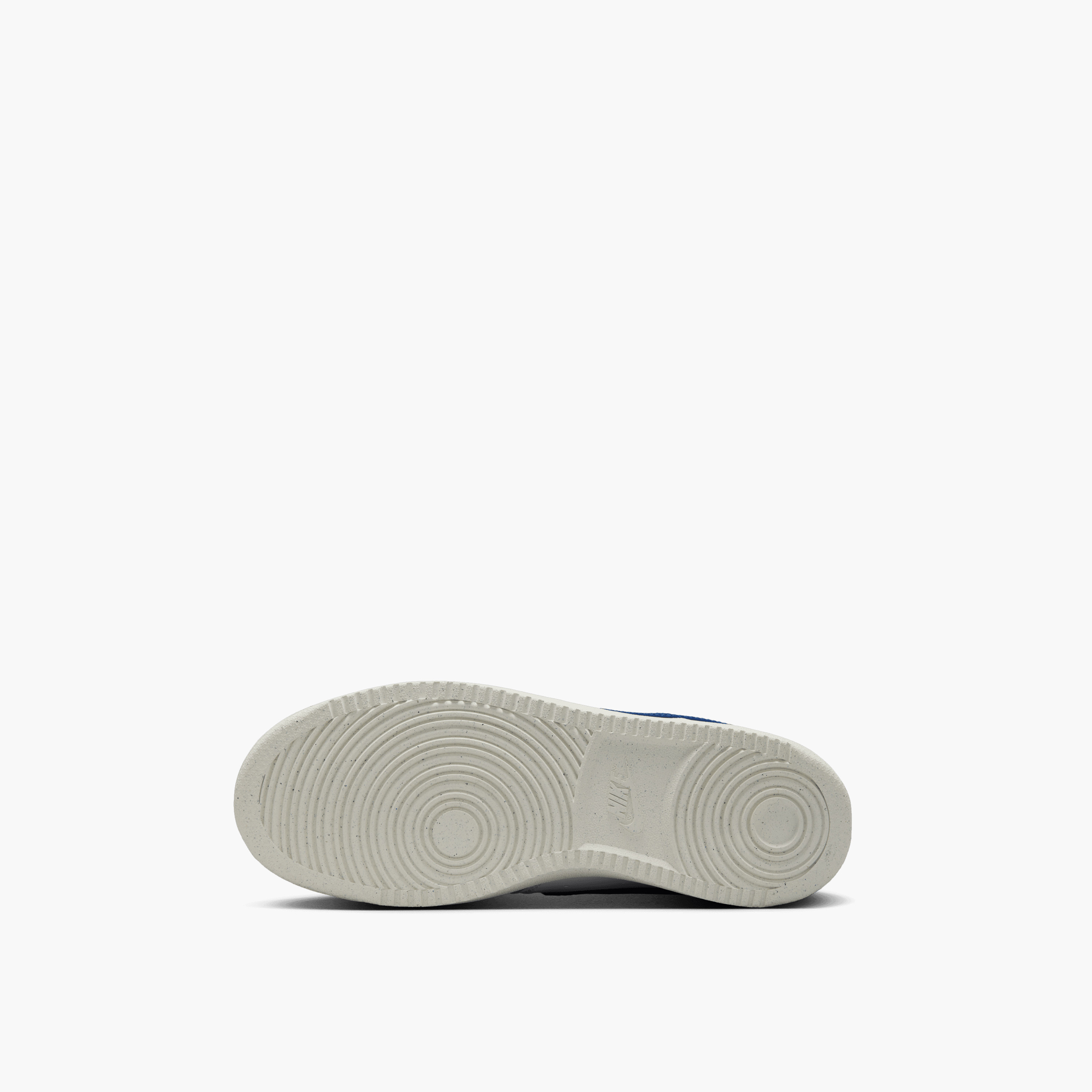 حذاء رياضي نايكي كورت فيجن نكست نيتشر برباط وكاحل منخفض للنساء HV5246 | OE-sports-women-shoes-image-6