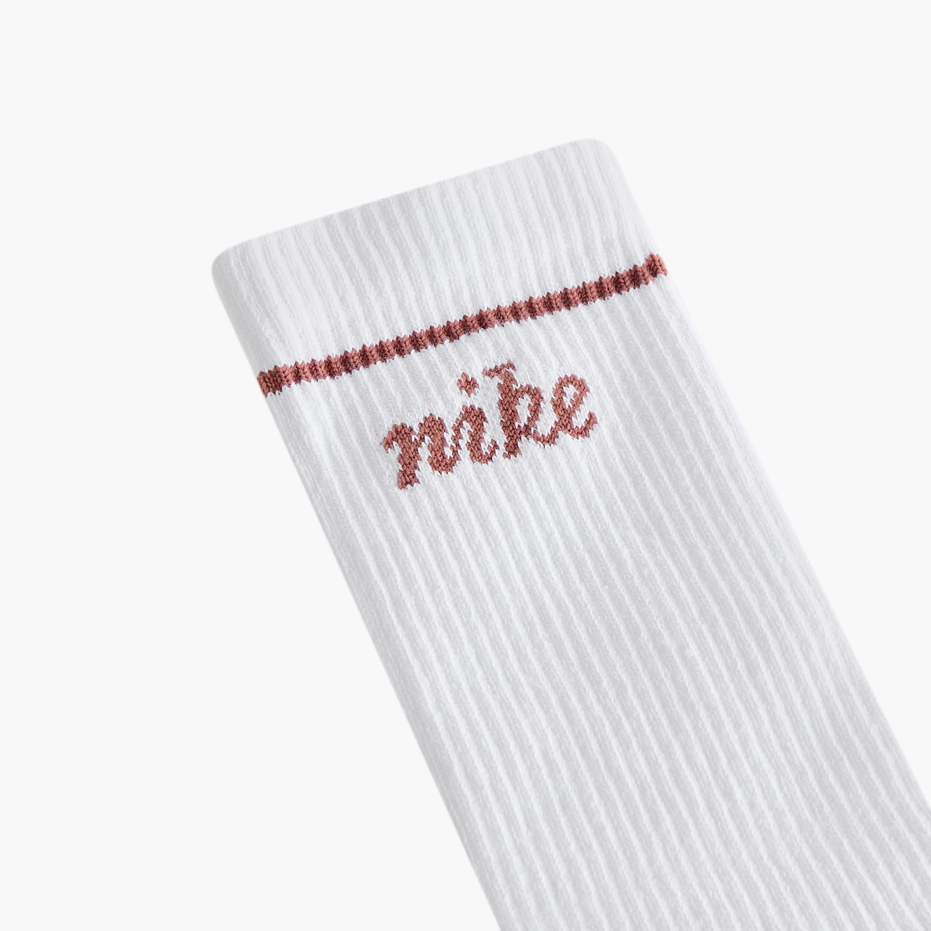 نايكي- جوارب دائرية مبطنة ايفري داي بلس - 3 قطع NKHV6864 | OE-women-socksandstockings-image-3