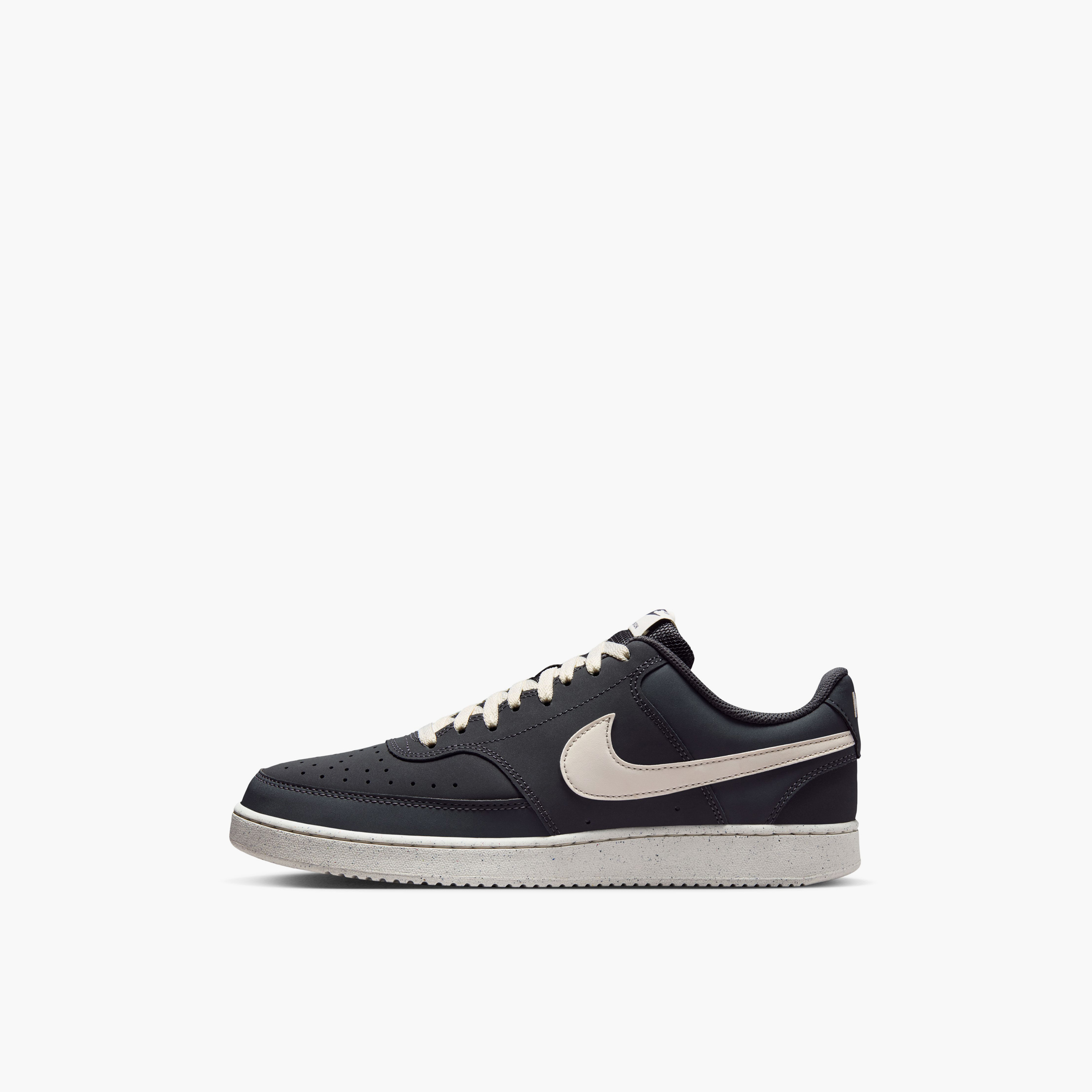 حذاء سنيكرز رجالي نايك Court Vision LO V2 NBK برباط منخفض الكاحل-sports-men-shoes-image-1