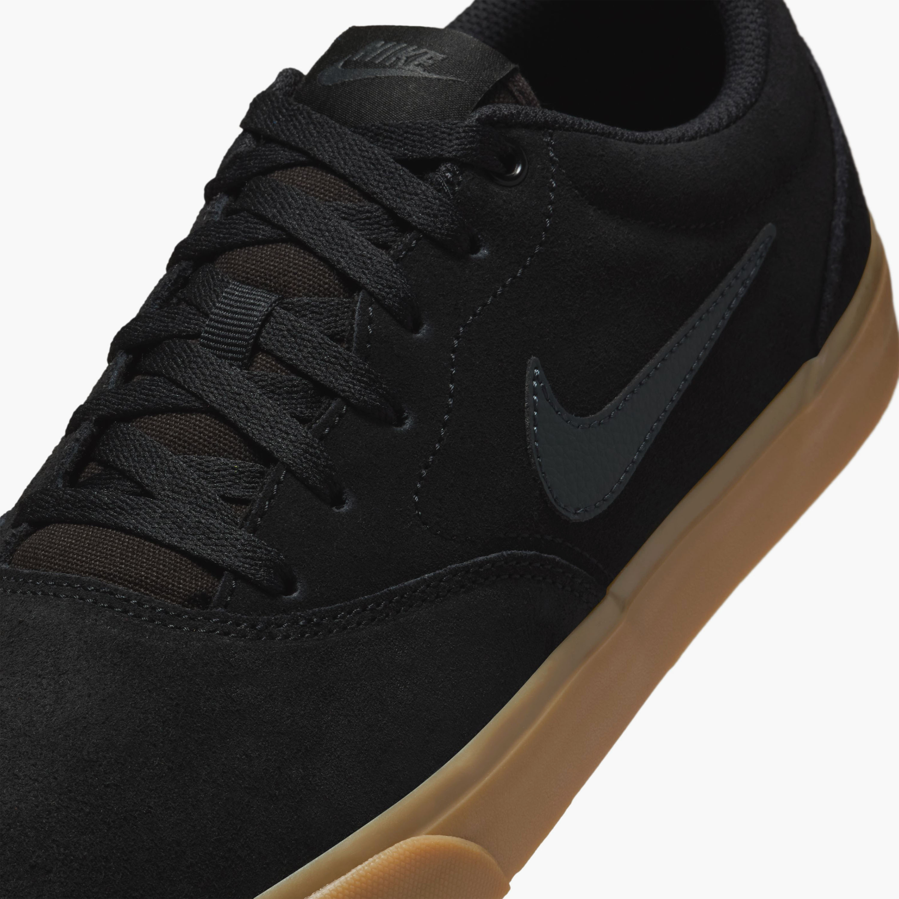 نايكي- حذاء رياضي تشارج سويدي برباط وكاحل منخفض للرجال NKIB2750 | OE-sports-men-shoes-image-8