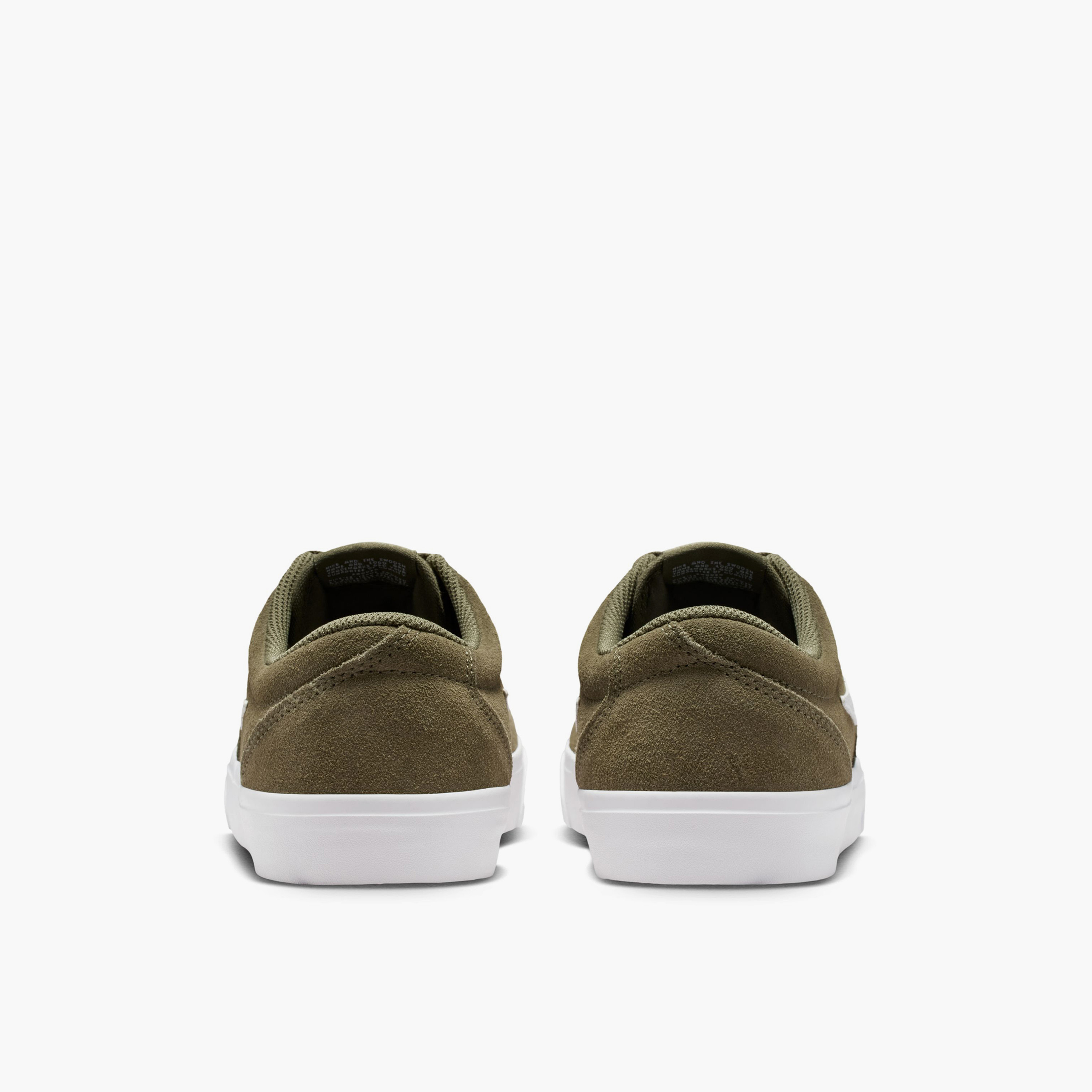 نايكي- حذاء رياضي تشارج سويدي برباط وكاحل منخفض للرجال NKIB2750 | OE-sports-men-shoes-image-16