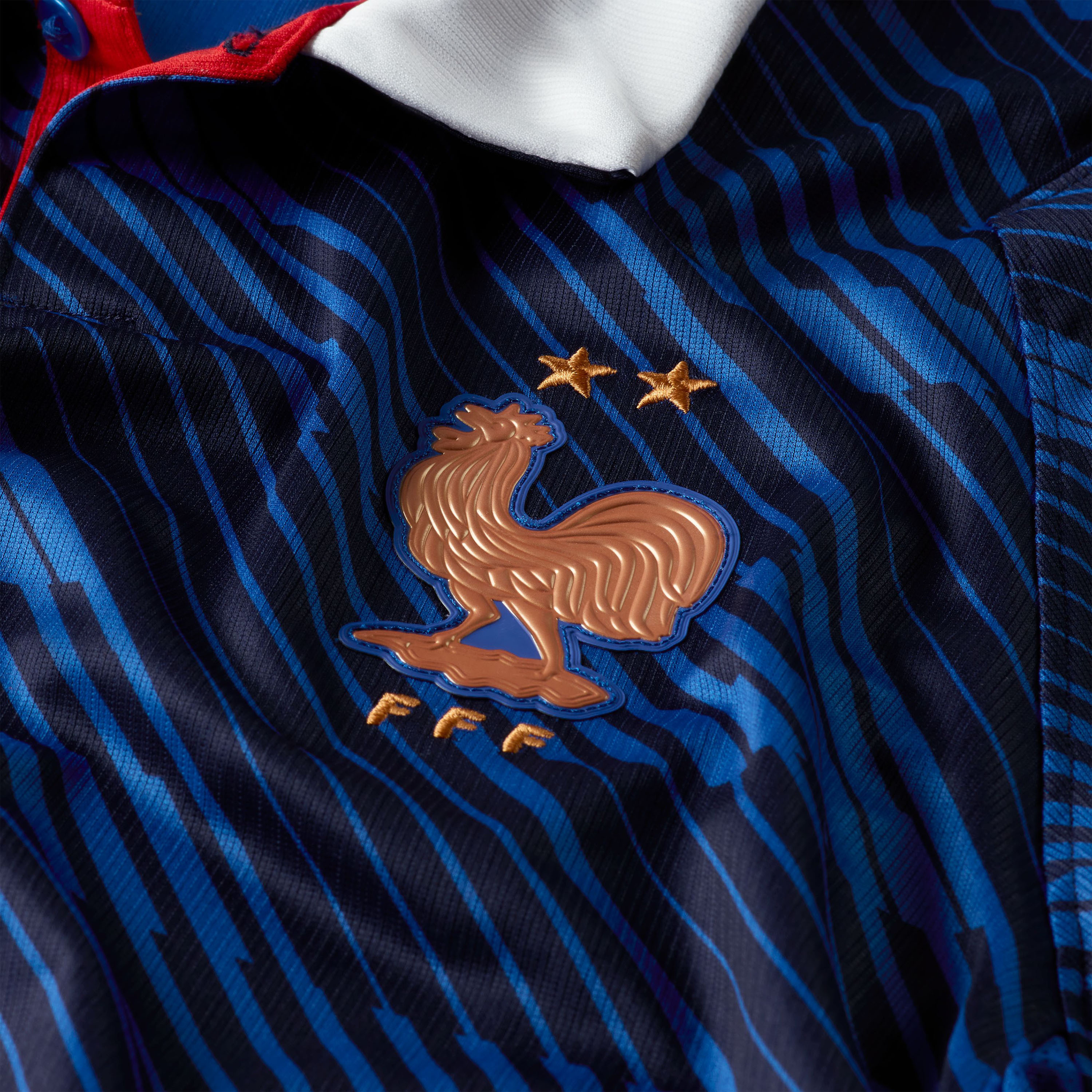 Nike Men France 26 Home FIFA World Cup Jersey-men-clothing-sportswearandactivewear-tshirtsandpolos-image-3