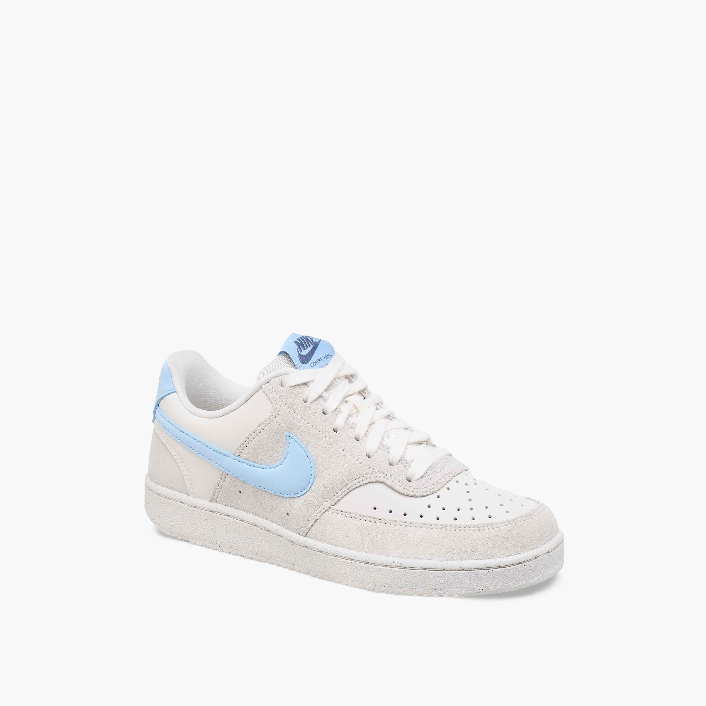 حذاء رياضي نايكي كورت فيجن برباط وكاحل منخفض للنساء IB5873 | OE-sports-women-shoes-image-2