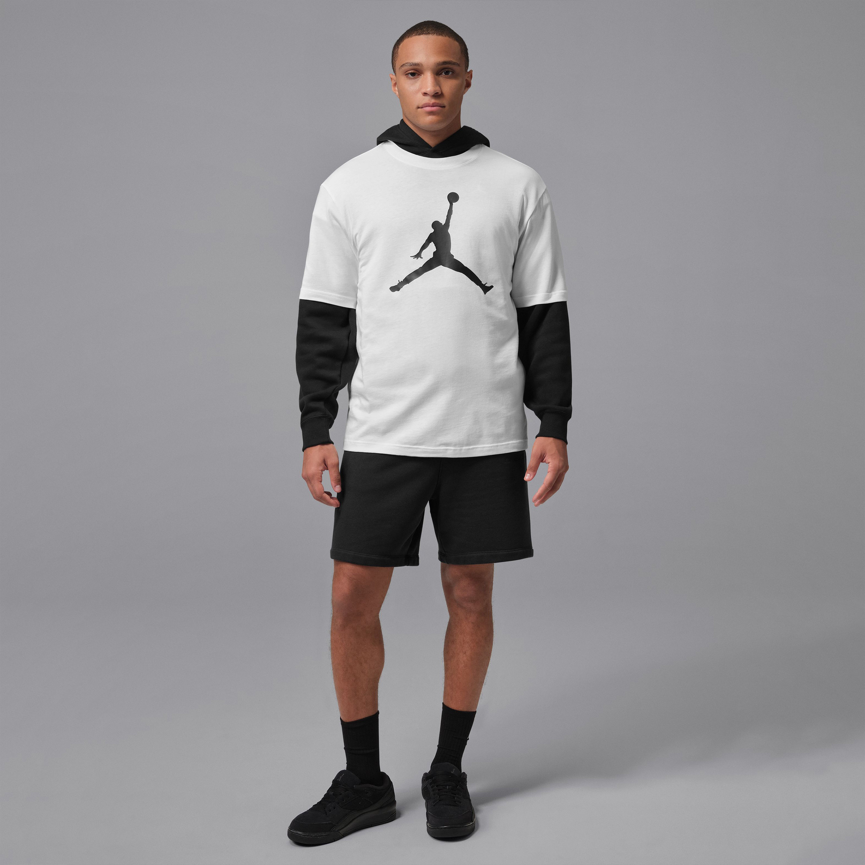 Jordan Men's Jumpman Short Sleeve Crew T-Shirt-men-clothing-sportswearandactivewear-tshirtsandpolos-image-2