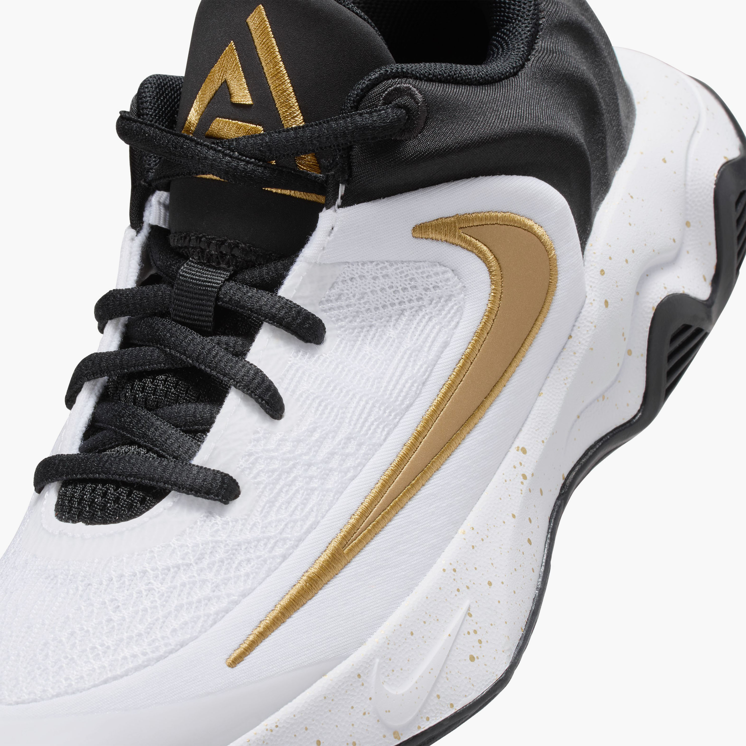 أحذية كرة السلة القابلة للرباط من نايكي بويز جيانيس إمورتاليتي 4 NKIH7664 | OE-sports-boys-shoes-image-8