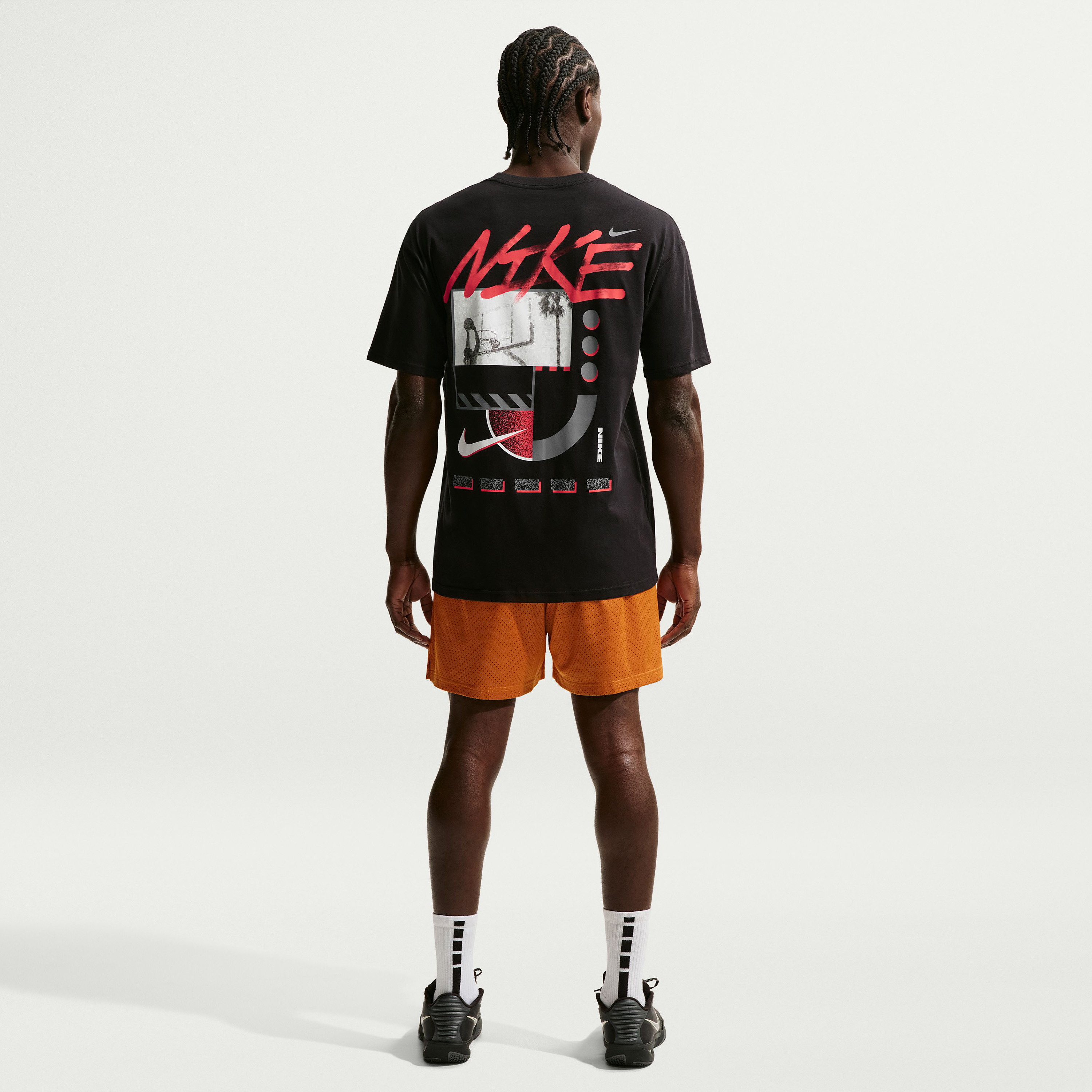 تيشيرت نايك رجالي Club F1 بأكمام قصيرة-men-clothing-sportswearandactivewear-tshirtsandpolos-image-4
