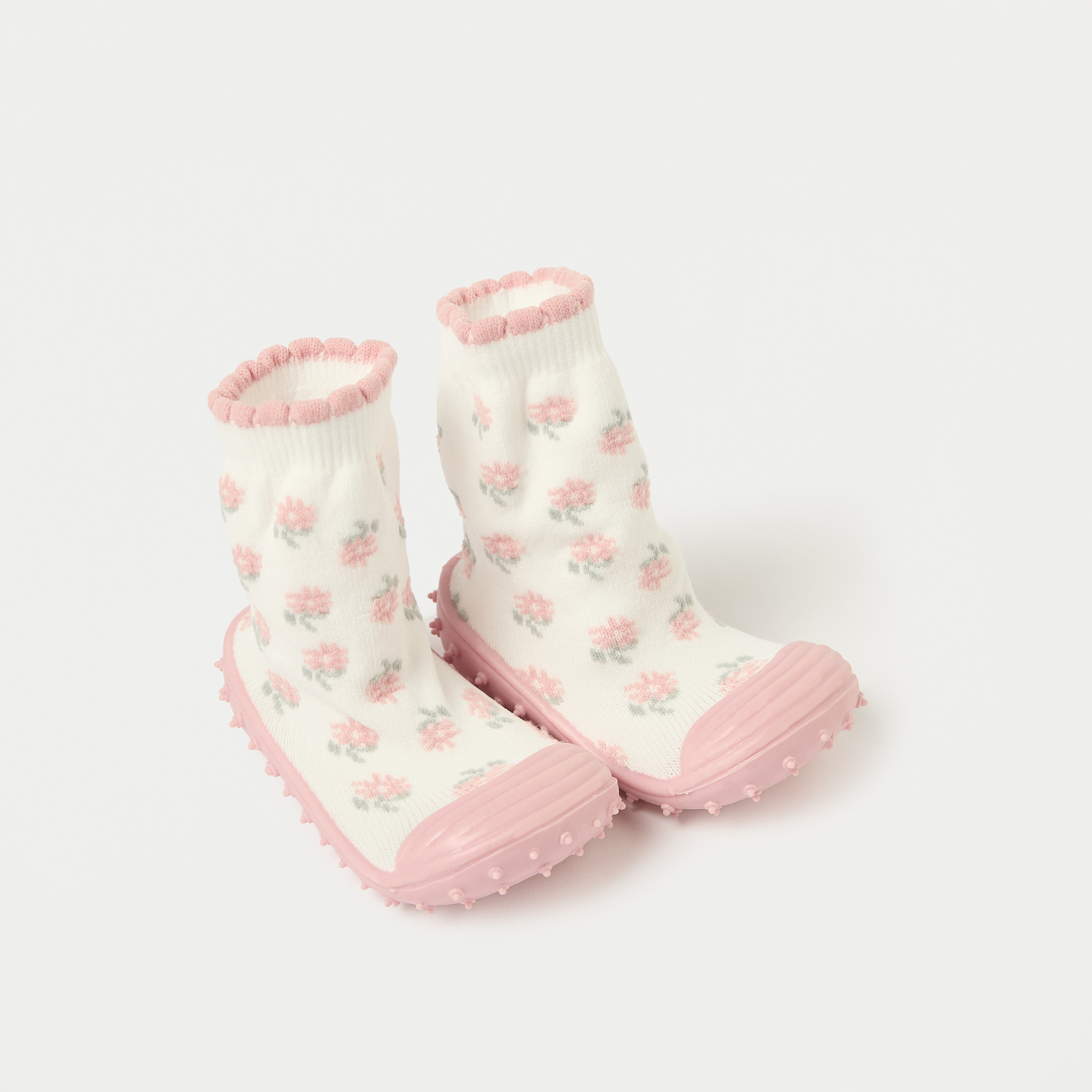 Juniors Floral Print Slip-On Sneaker Booties with Scallop Hem-baby-girls-shoes-booties-image-1