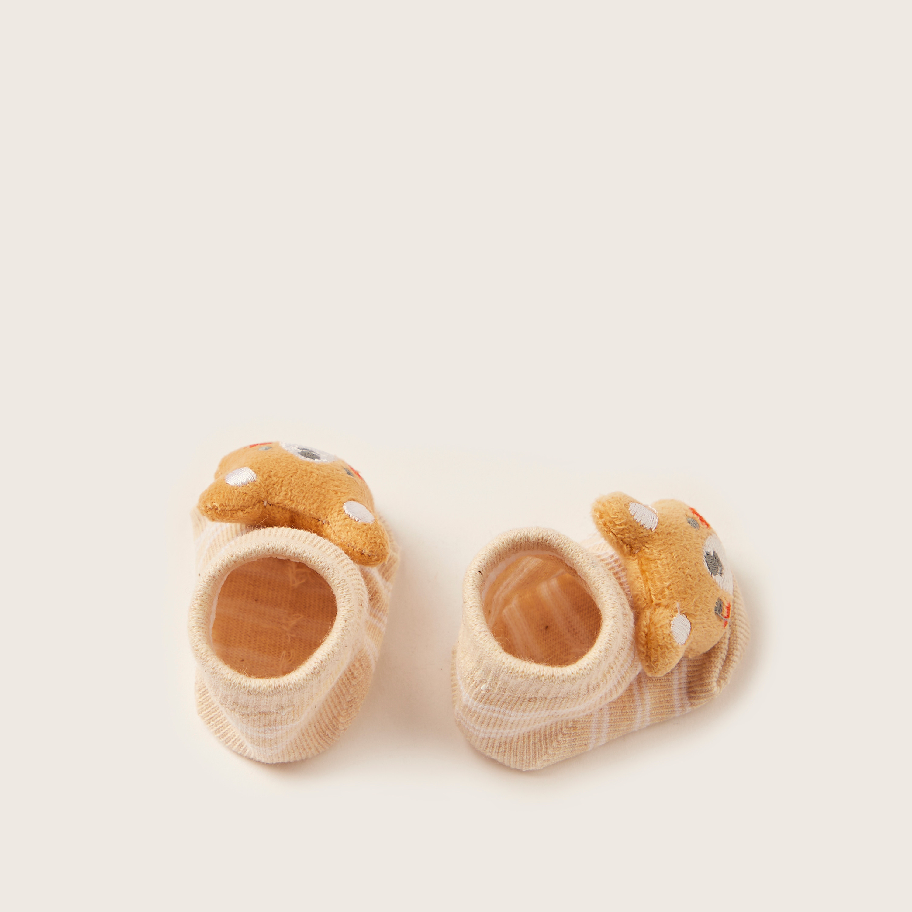 جوارب بطبعات وتزيينات دب من جونيورز-promo_babyshop_Buy3for1_OMN230426-image-1