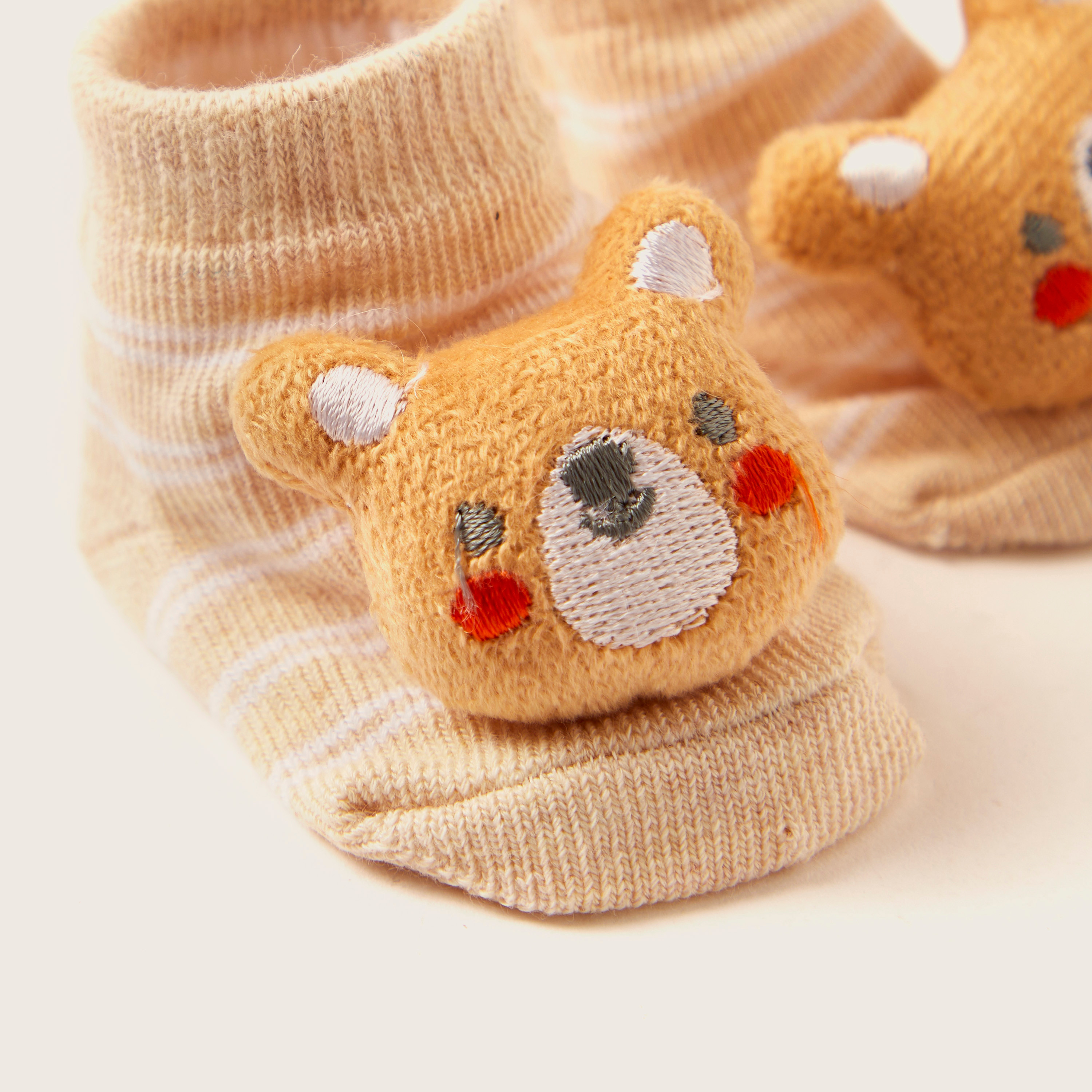 جوارب بطبعات وتزيينات دب من جونيورز-promo_babyshop_Buy3for1_OMN230426-image-3