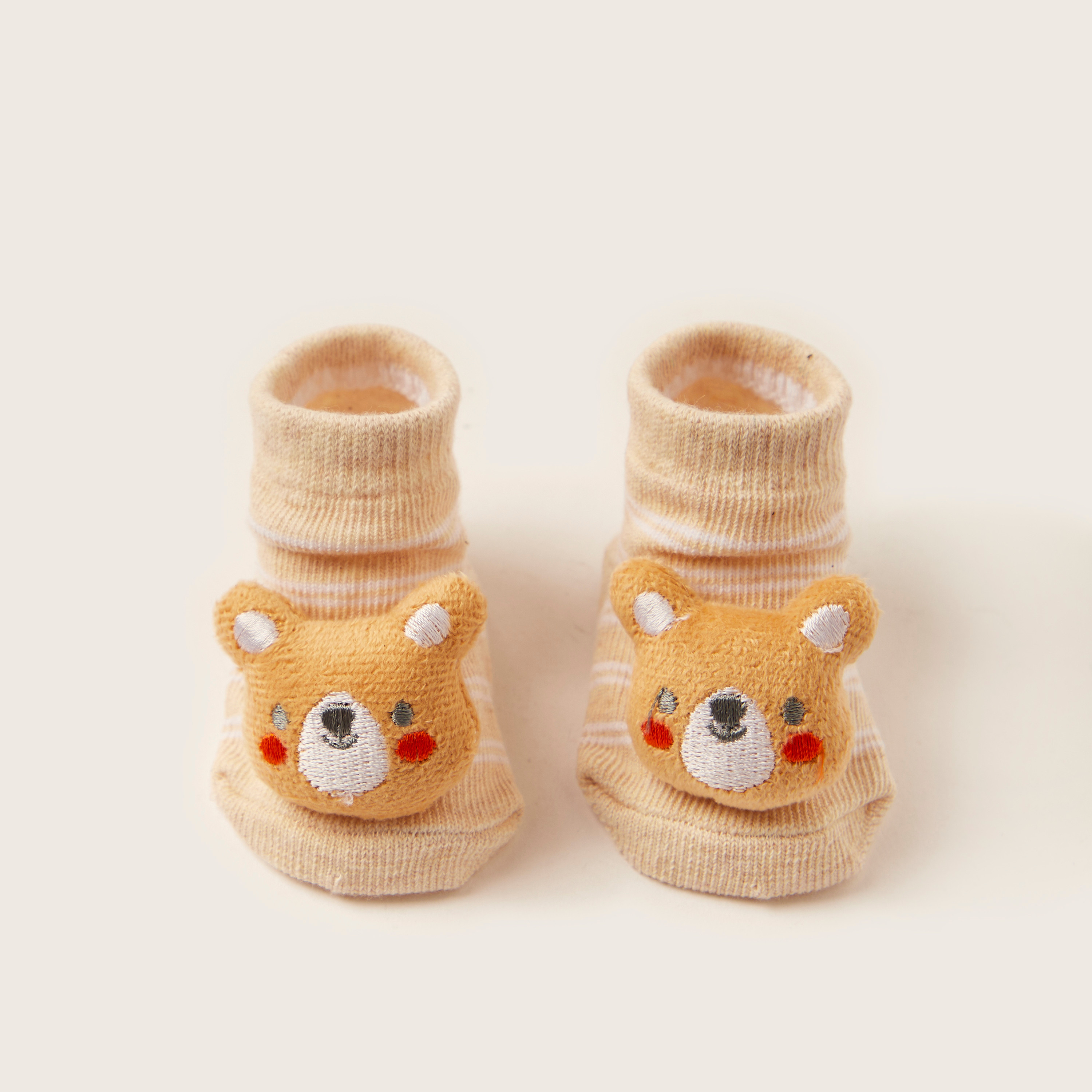 جوارب بطبعات وتزيينات دب من جونيورز-promo_babyshop_Buy3for1_OMN230426-image-5