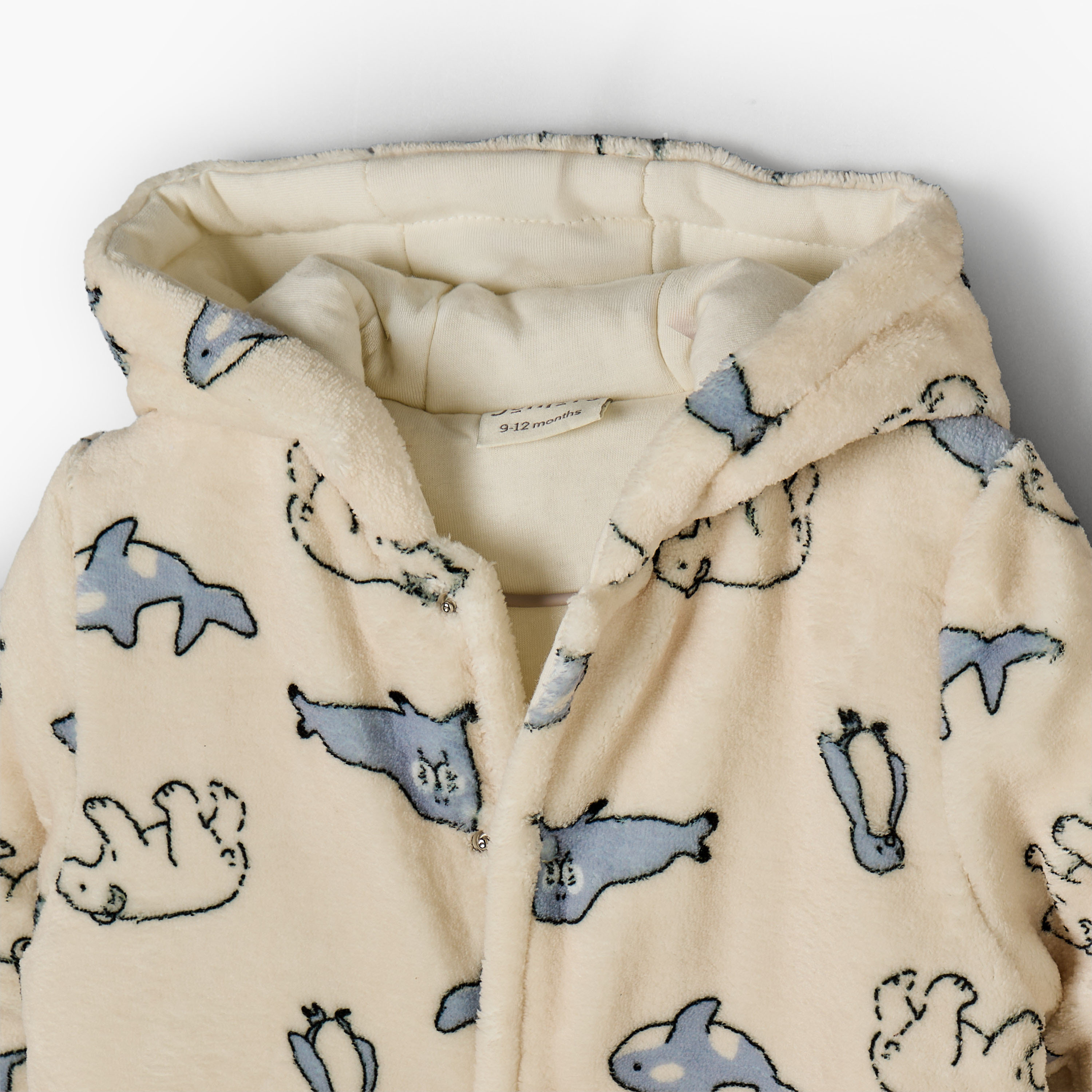 بدلة نوم بقبعة وأكمام طويلة وطبعات سفاري من جونيورز-baby-boys-clothing-nightwear-sleepsuits-image-3