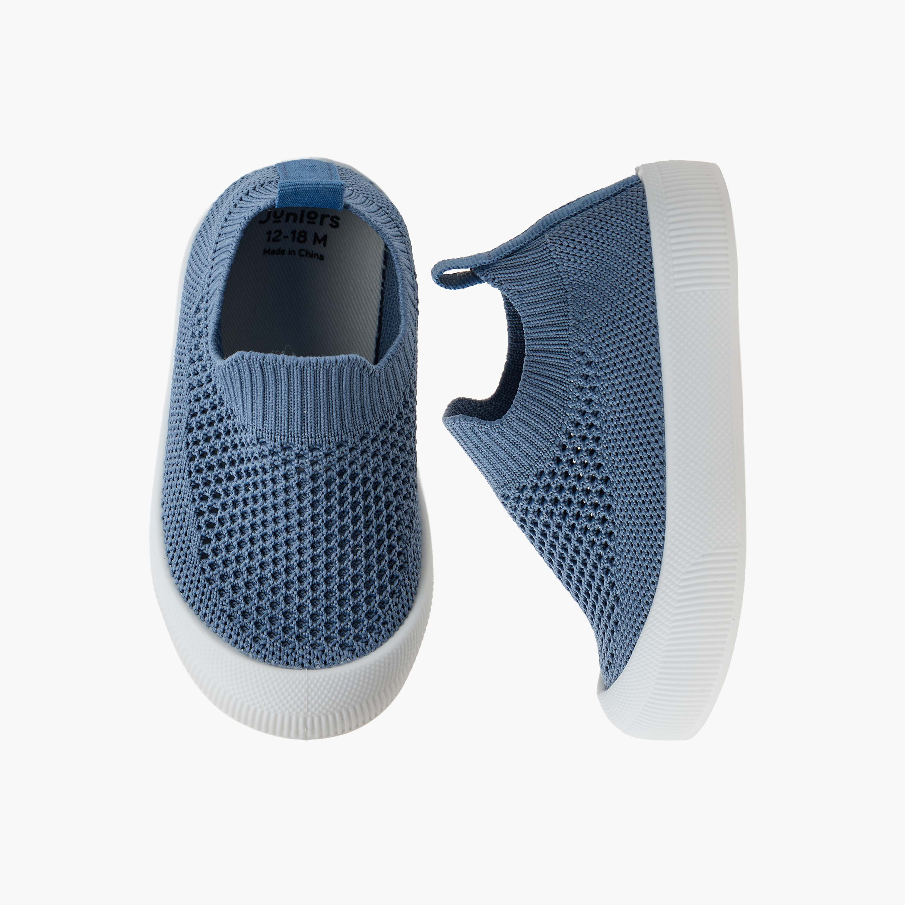 بوت سهل الارتداء بتصميم مثقب من جونيورز-baby-boys-shoes-booties-image-1