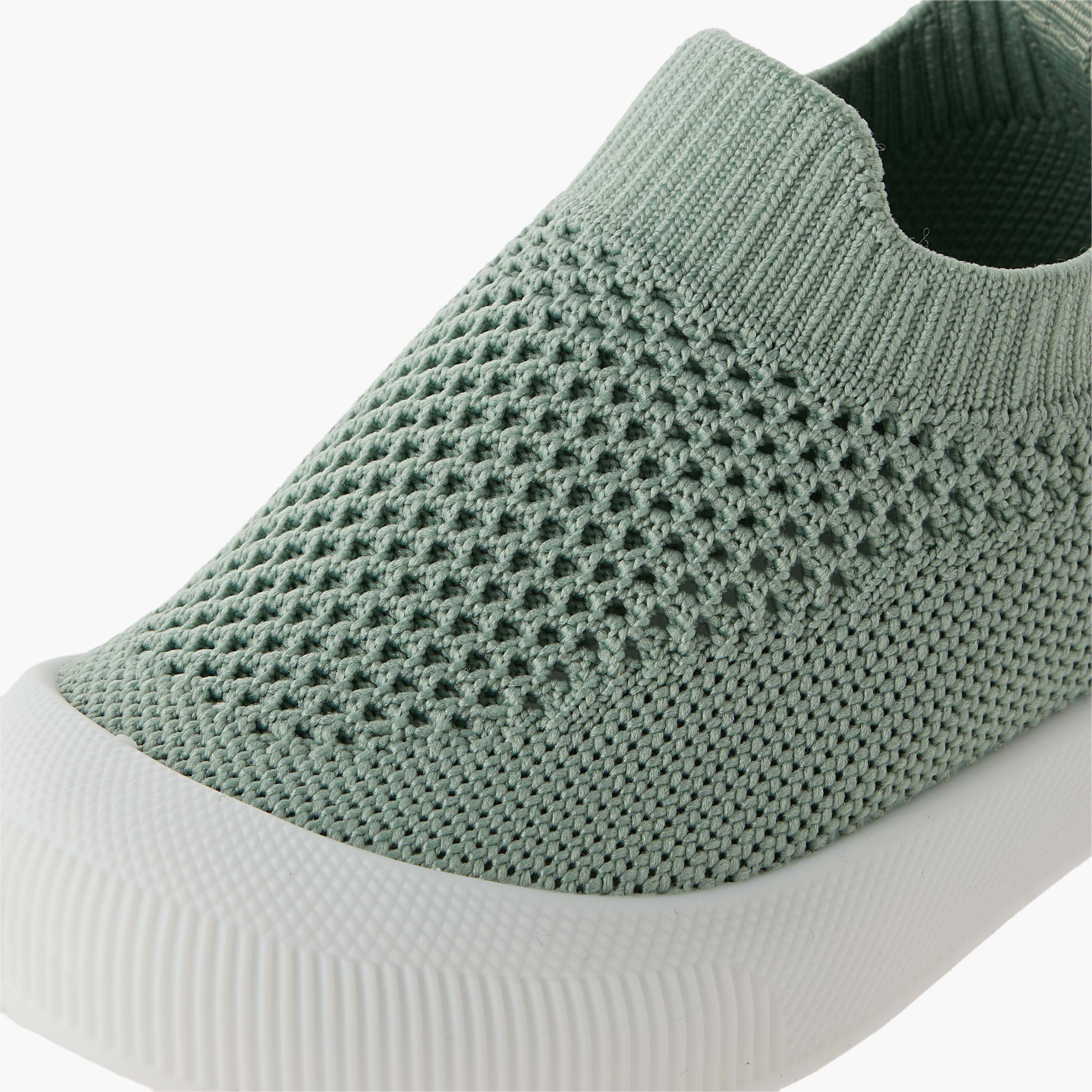 حذاء أطفال بإغلاق سهل وتصميم بثقوب من جونيورز-baby-boys-shoes-booties-image-4