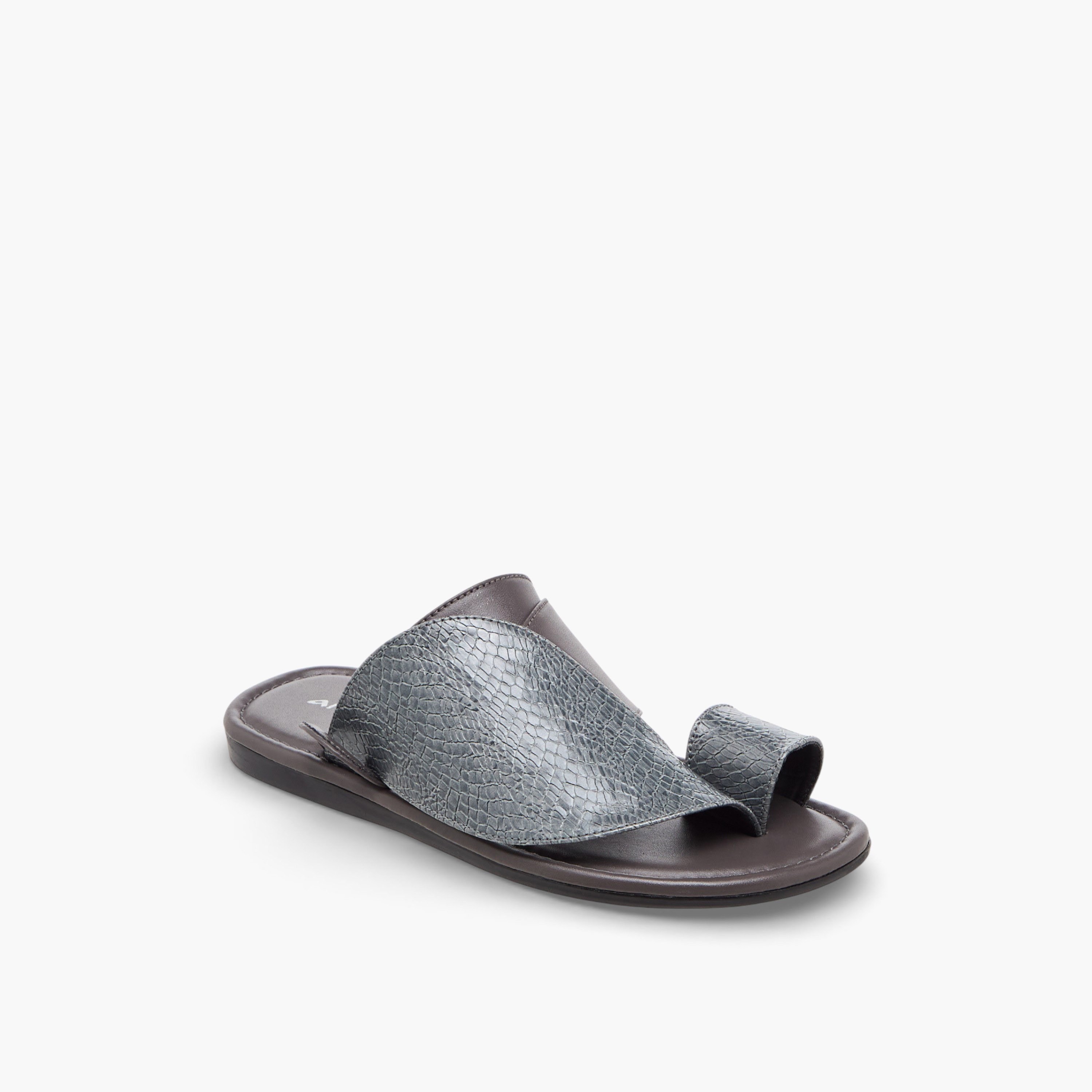 صندل عربي سهل الارتداء للأولاد من الواحة-boys-shoes-sandals-image-3